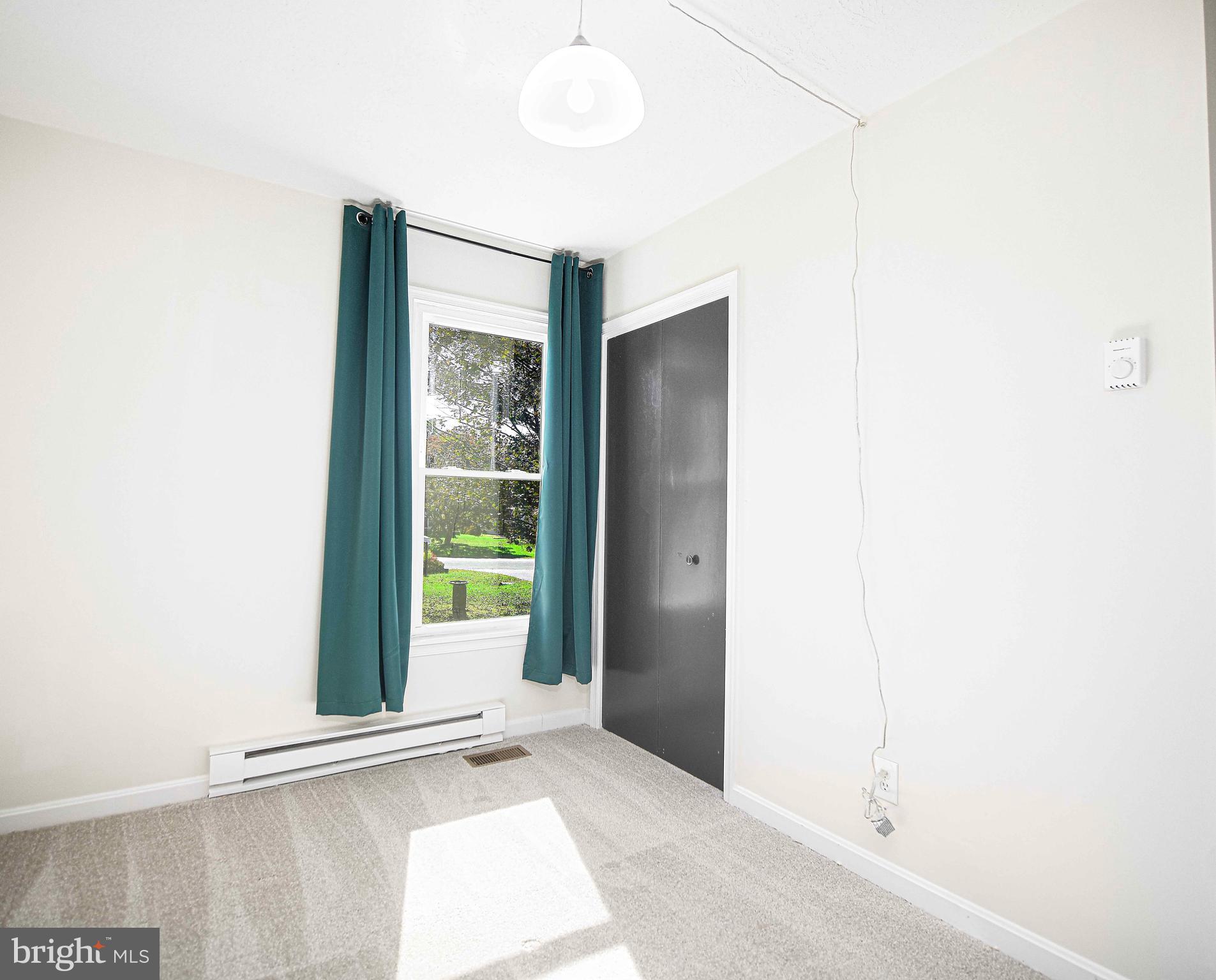 HONEYSUCKLE HOLLOW - Residential