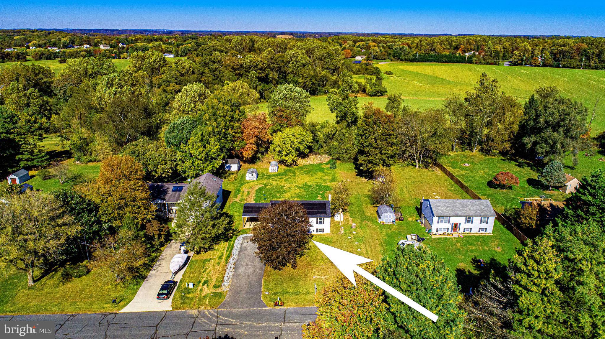 HONEYSUCKLE HOLLOW - Residential