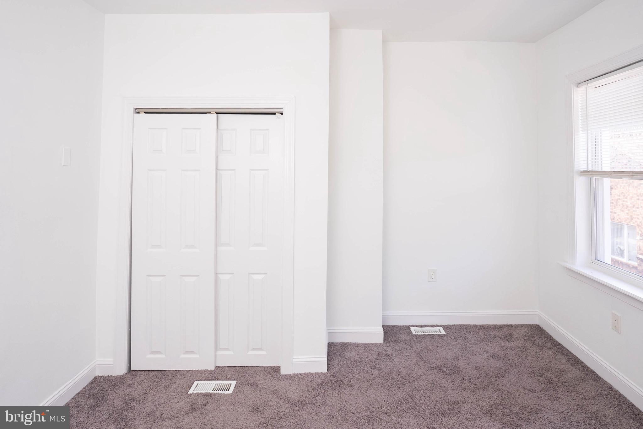 WHITMAN - Residential