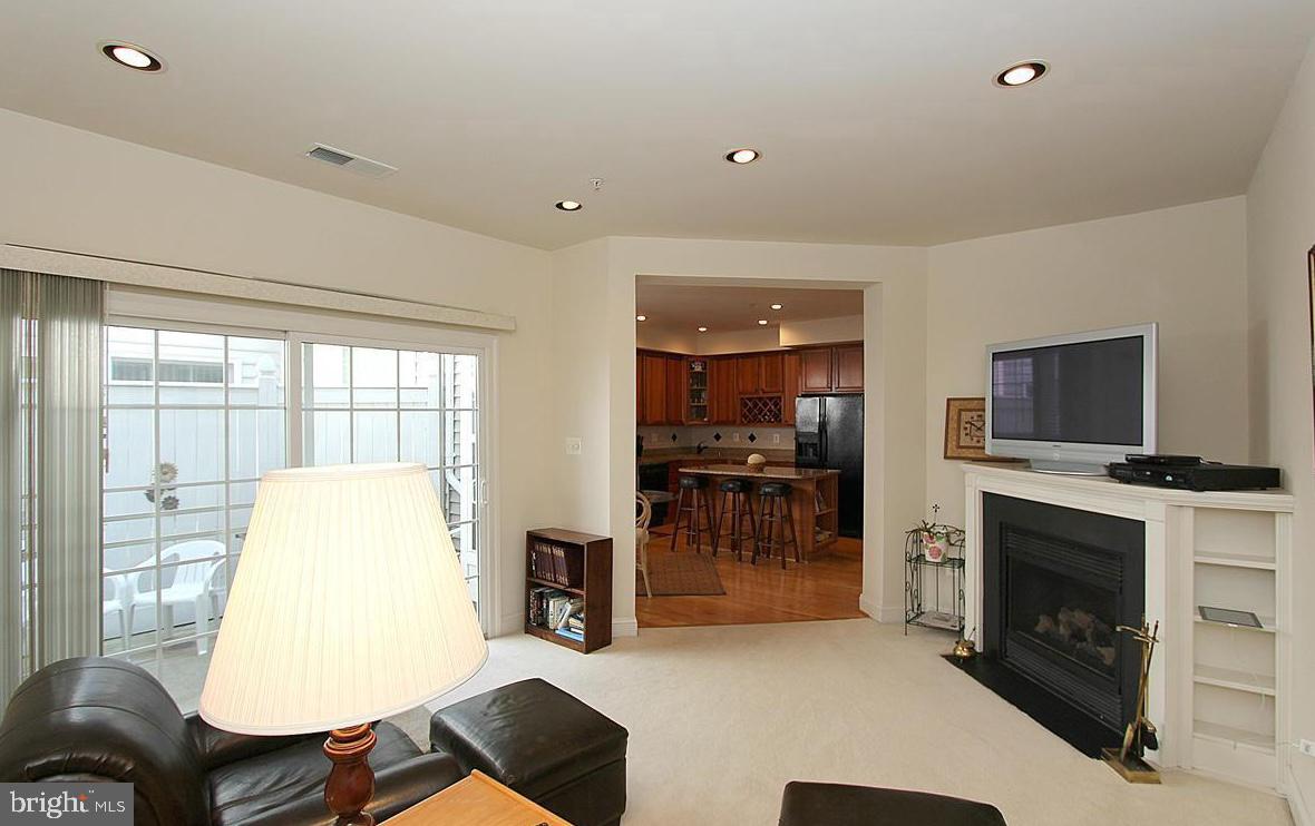 KING FARM - Residential Lease