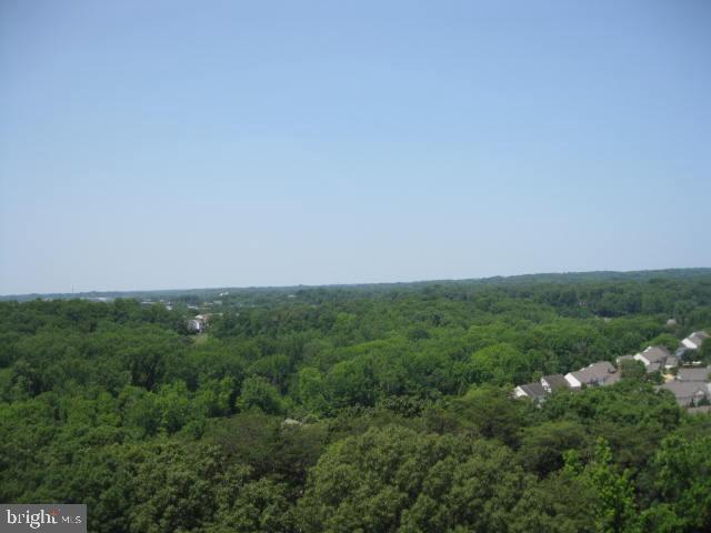 WATERGATE AT LANDMARK - Residential Lease