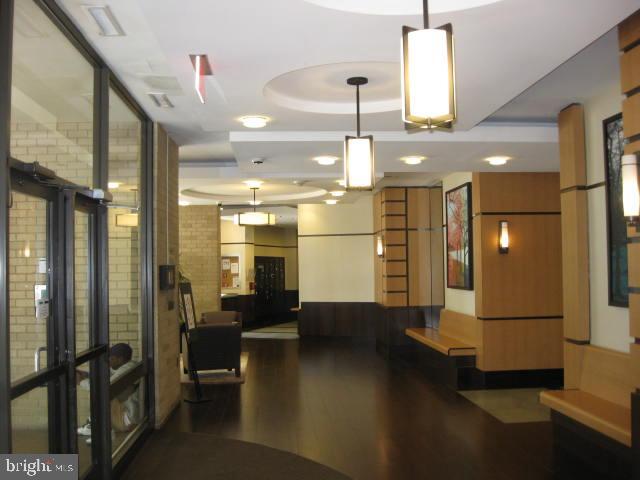 WATERGATE AT LANDMARK - Residential Lease