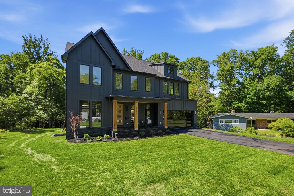 Photo of 9313 Coronado Ter, FAIRFAX, VA 22031 (MLS # VAFX2281082)
