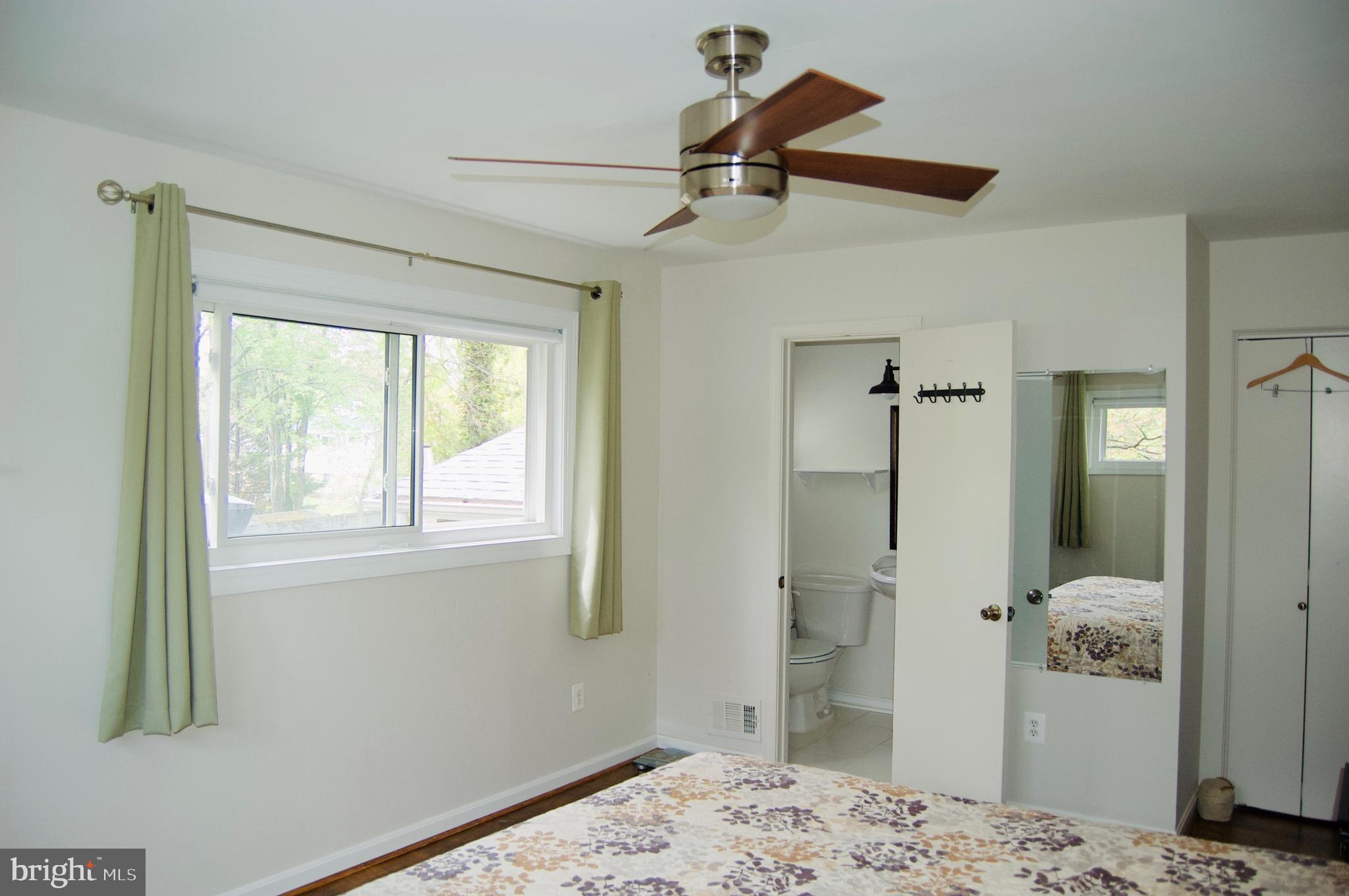 OLD POST ESTATES - Residential Lease