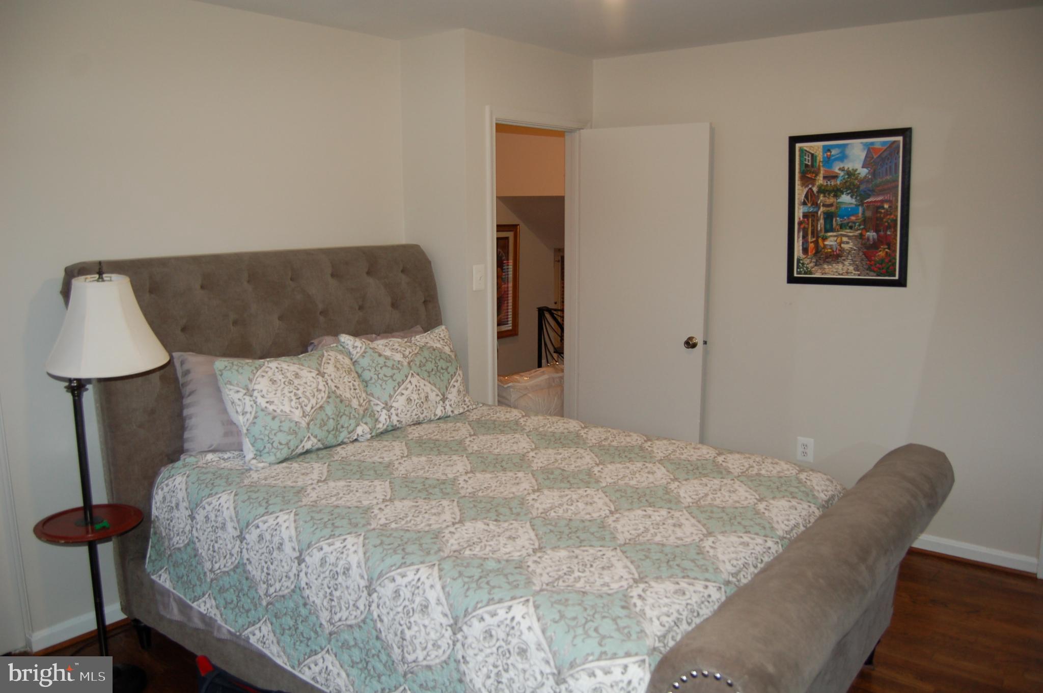 OLD POST ESTATES - Residential Lease