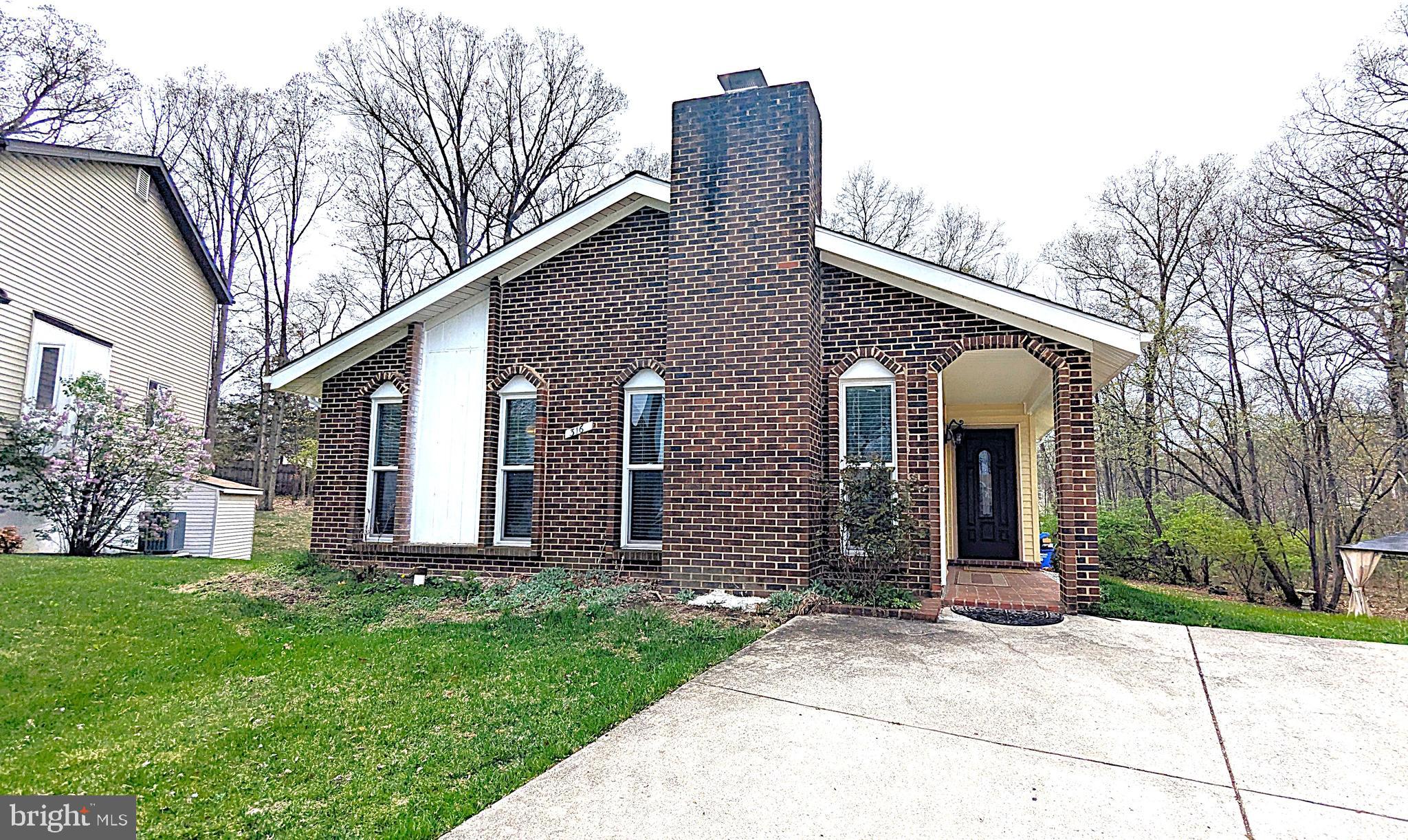 316 HANFORD COURT