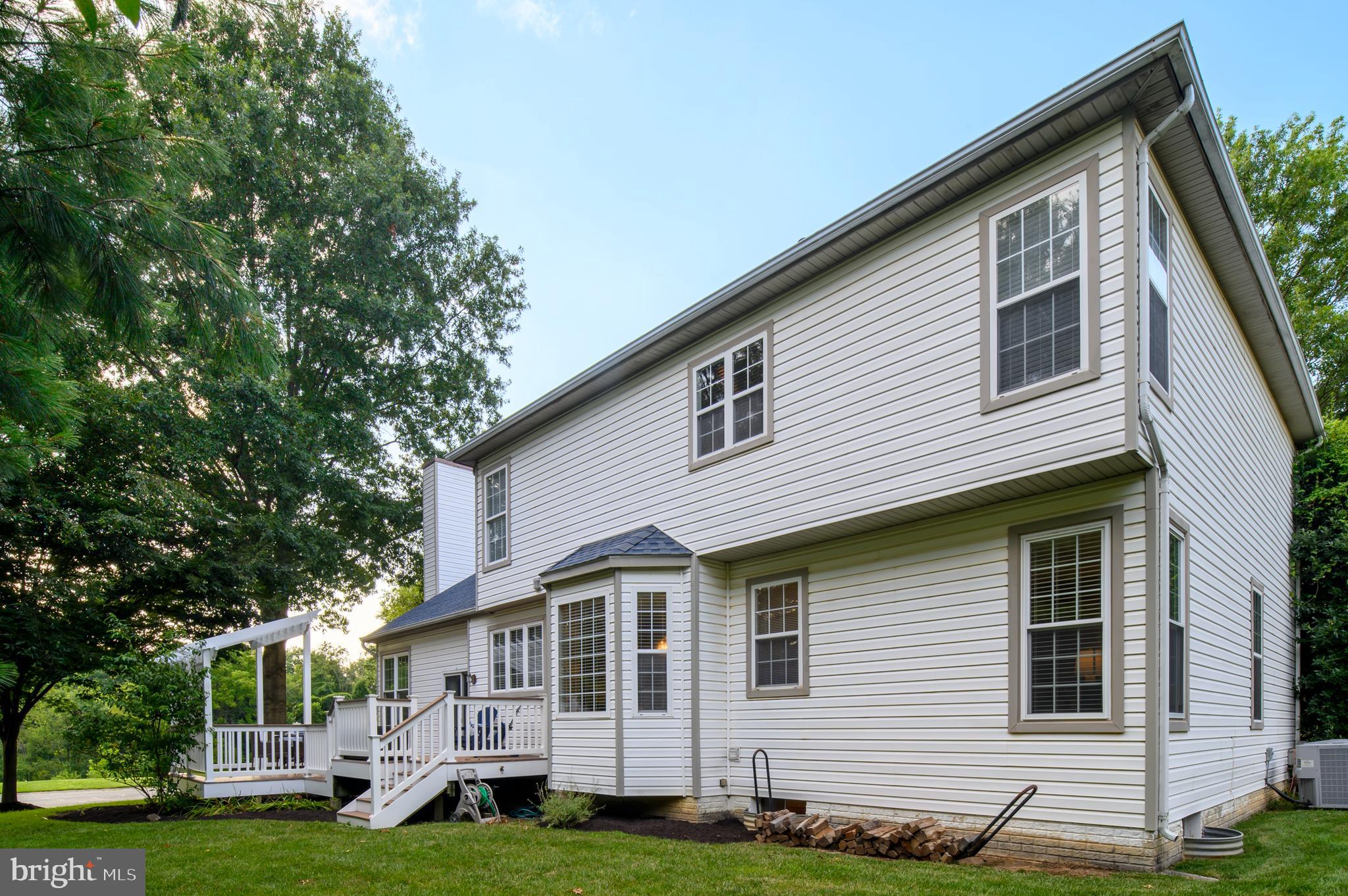 OAK TREE - Residential