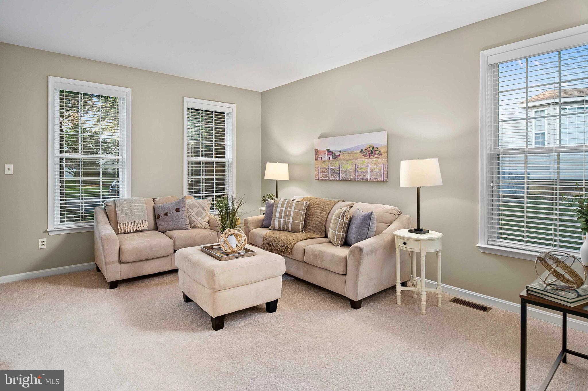 OAK TREE - Residential