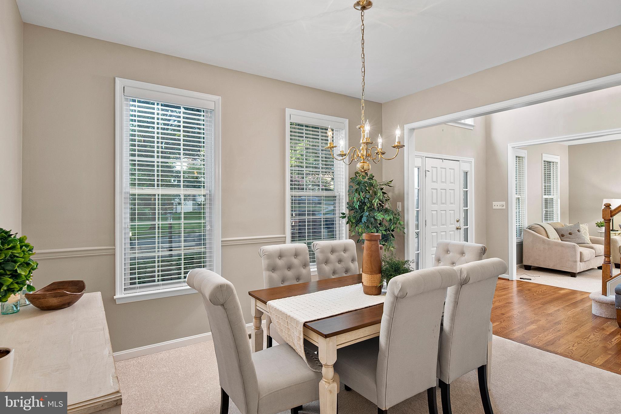 OAK TREE - Residential