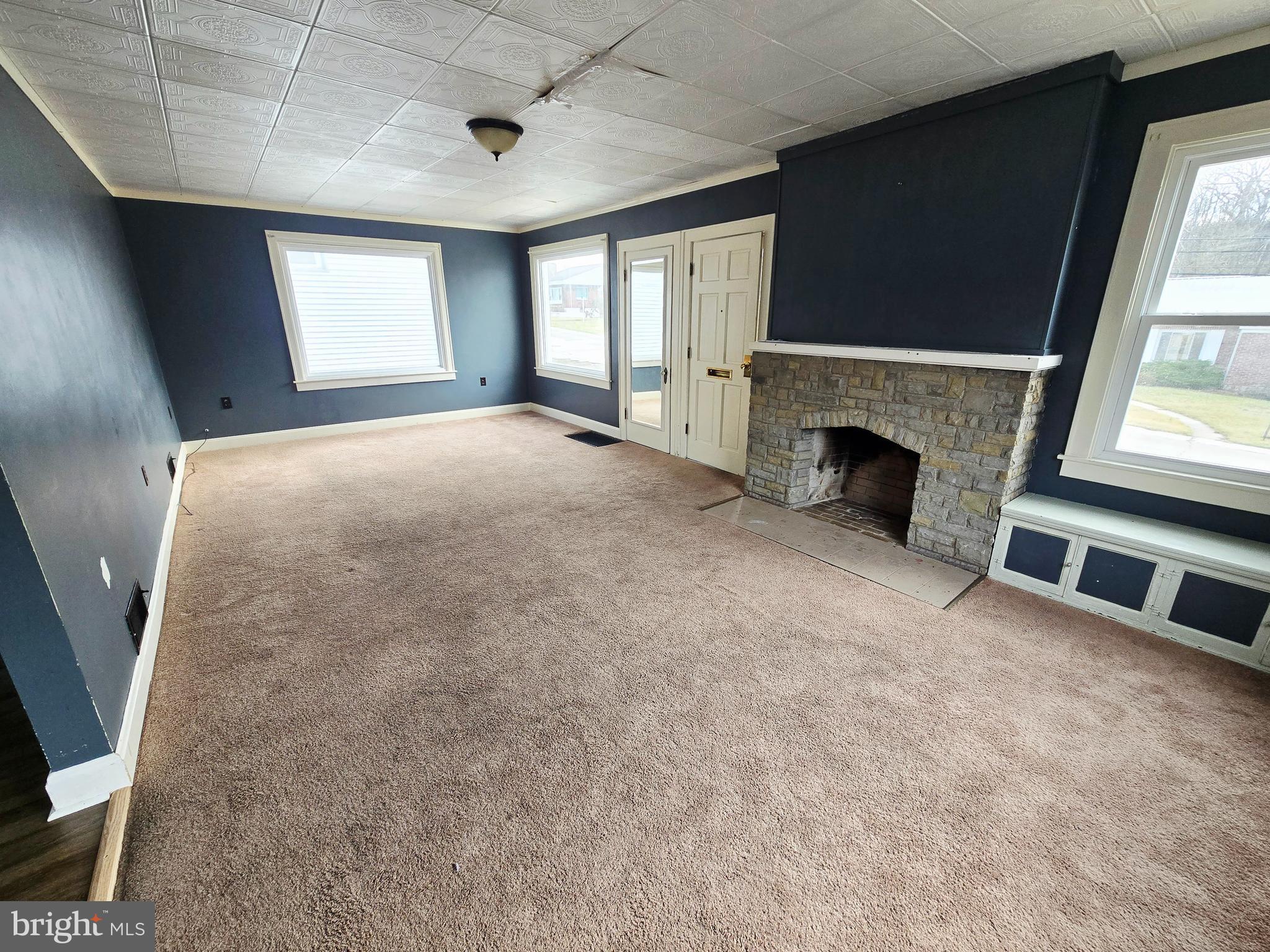 NORTH END - Residential