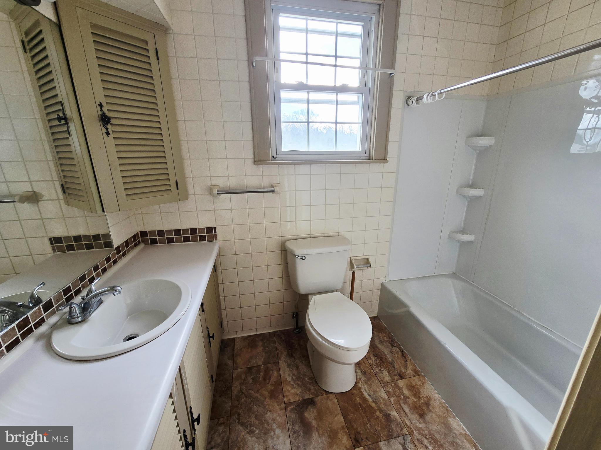 NORTH END - Residential