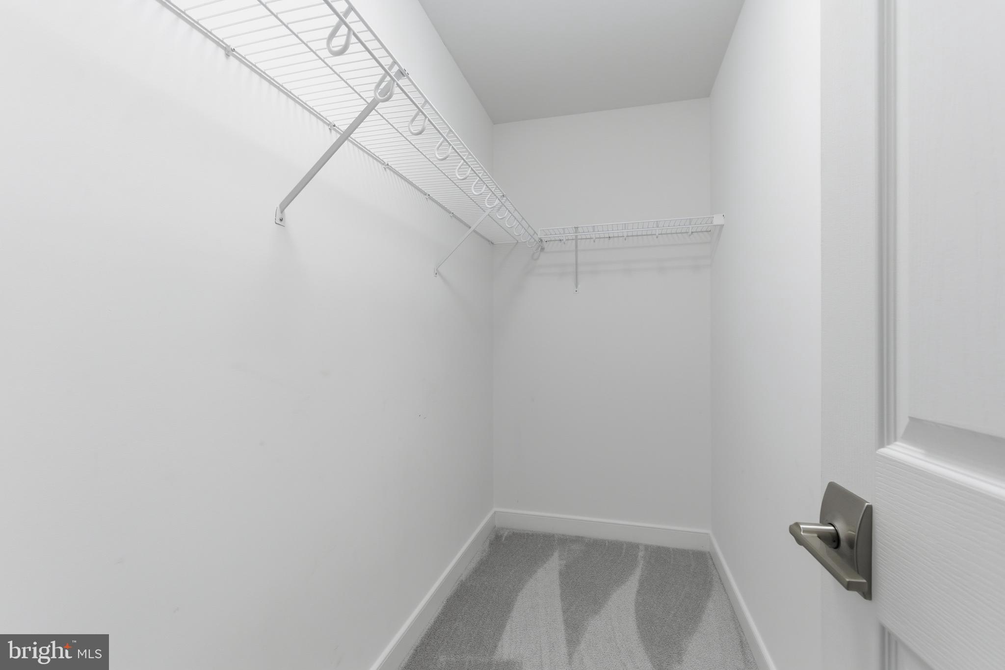 SEVERN - Residential Lease