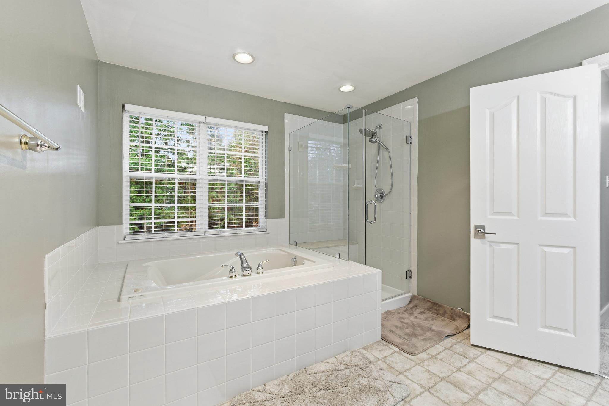 SEVERN - Residential Lease