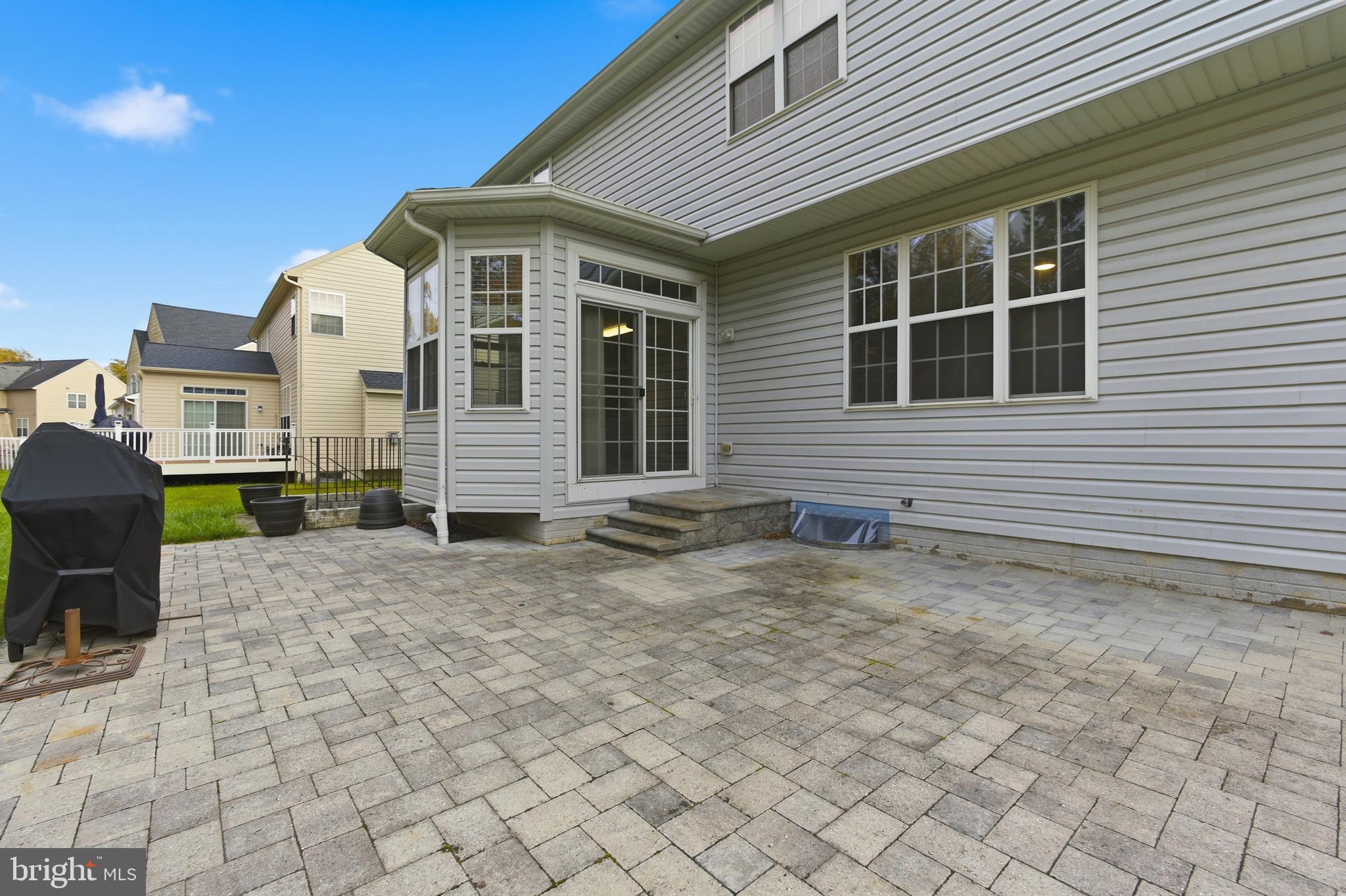 SEVERN - Residential Lease