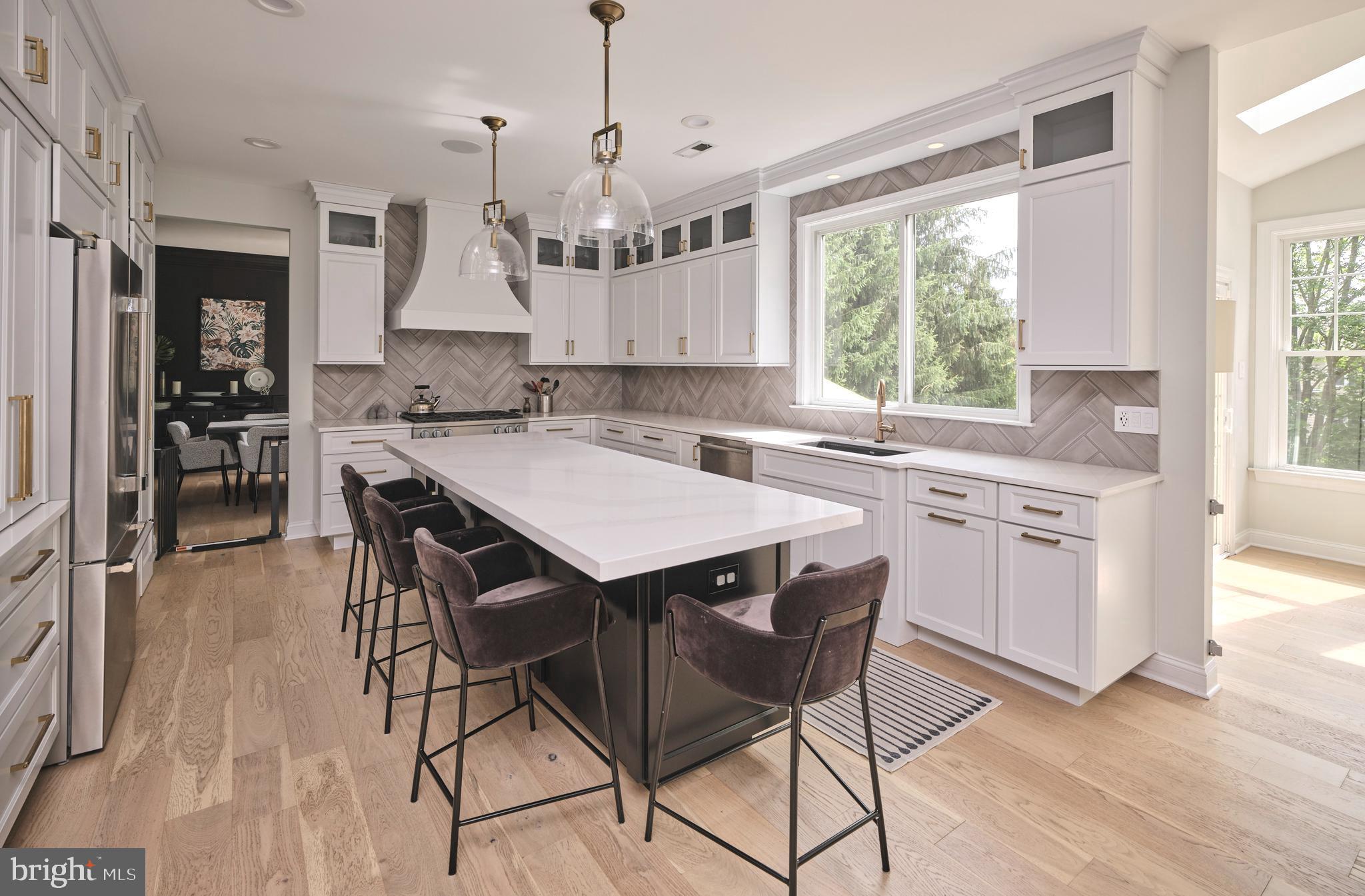 CLEARVIEW ESTS - Residential