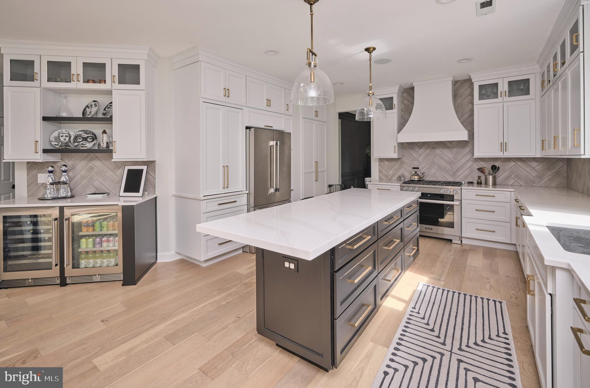 CLEARVIEW ESTS - Residential