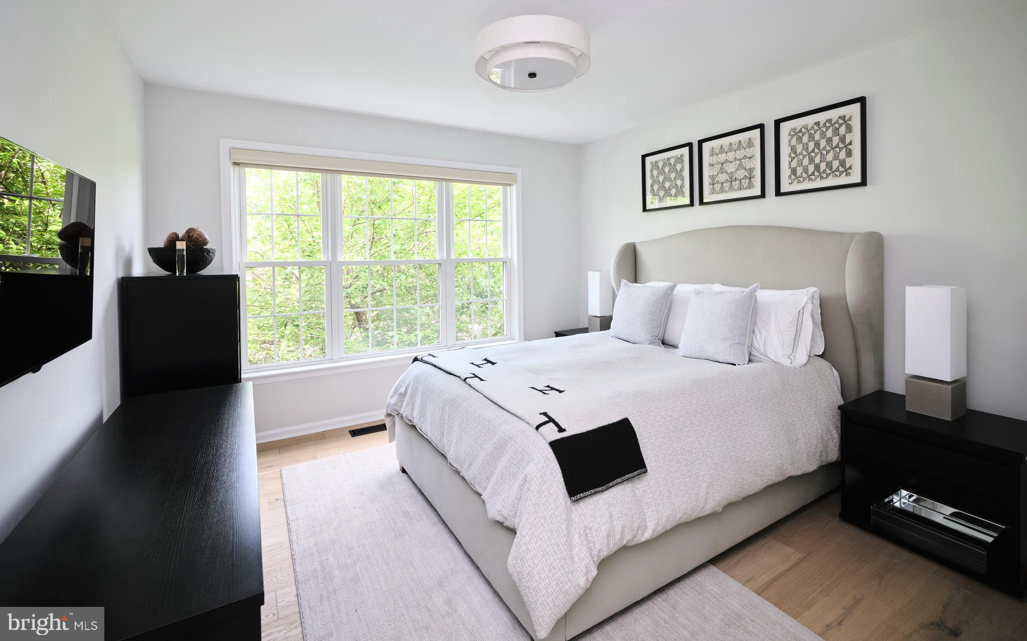 CLEARVIEW ESTS - Residential