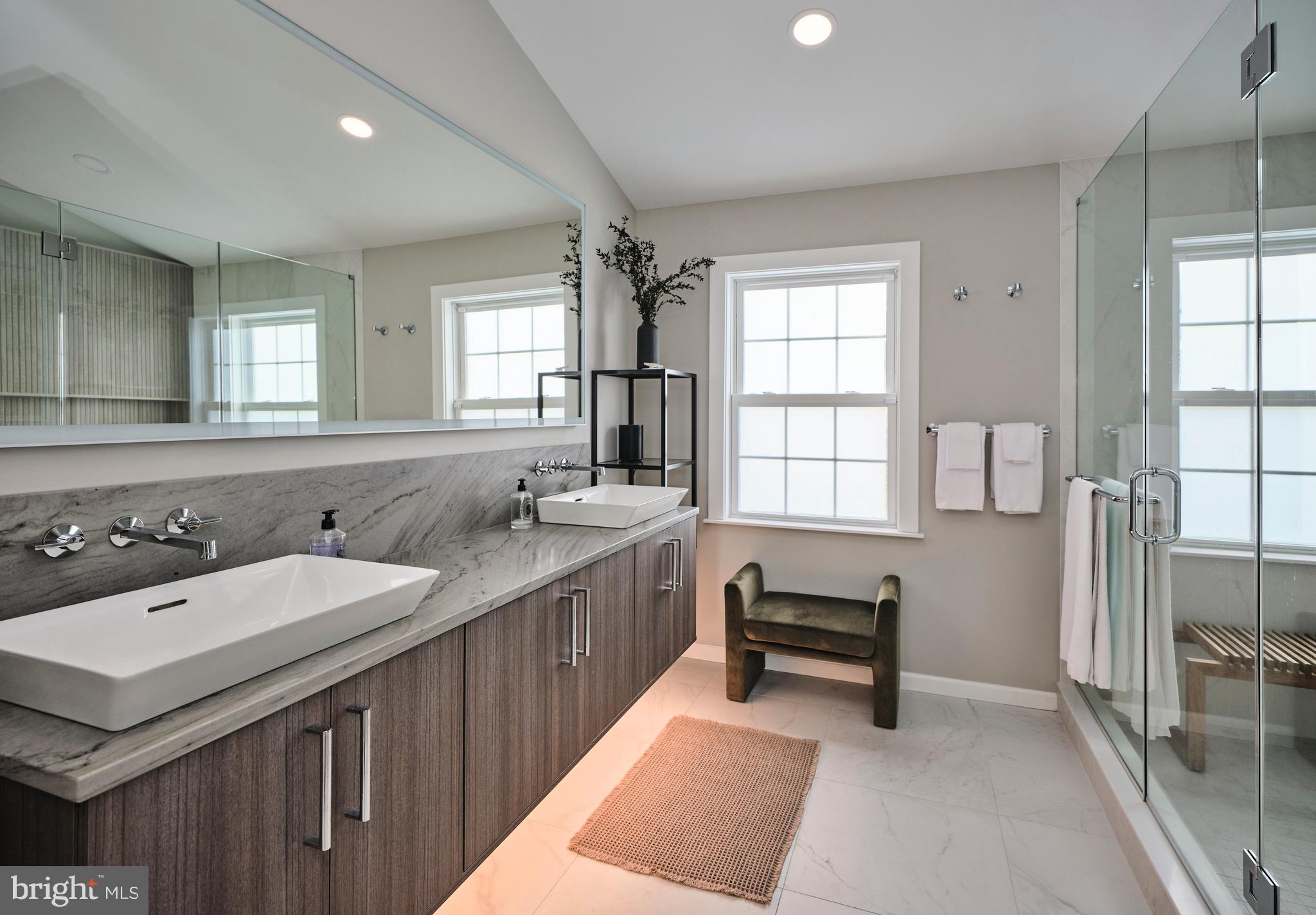 CLEARVIEW ESTS - Residential