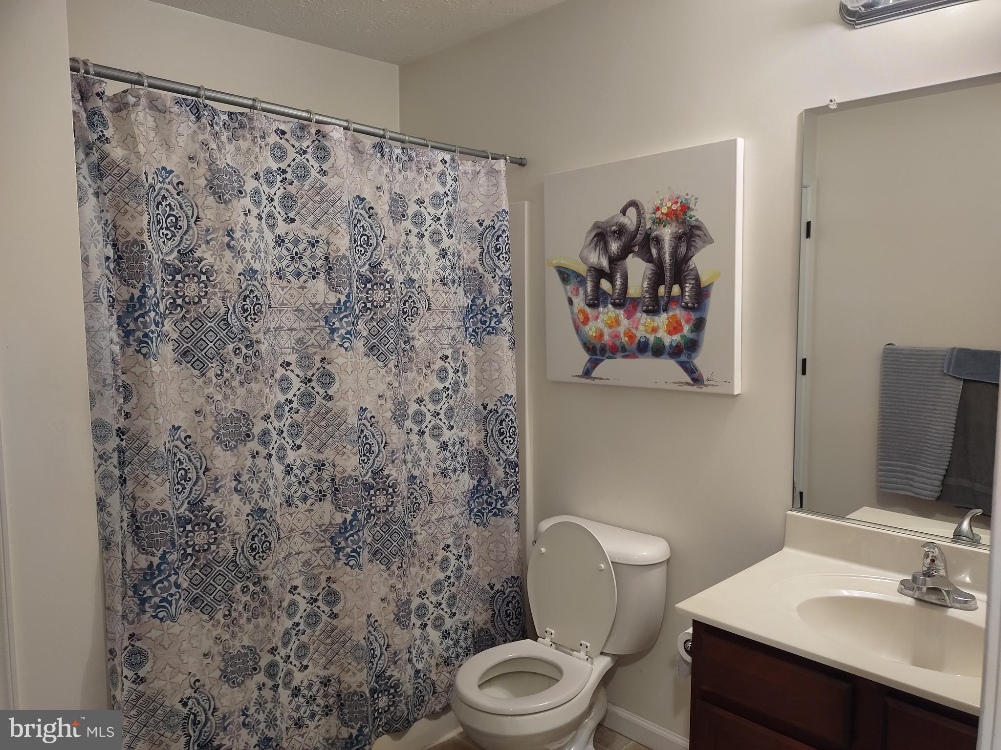 MEADOWVIEW MANOR - Residential