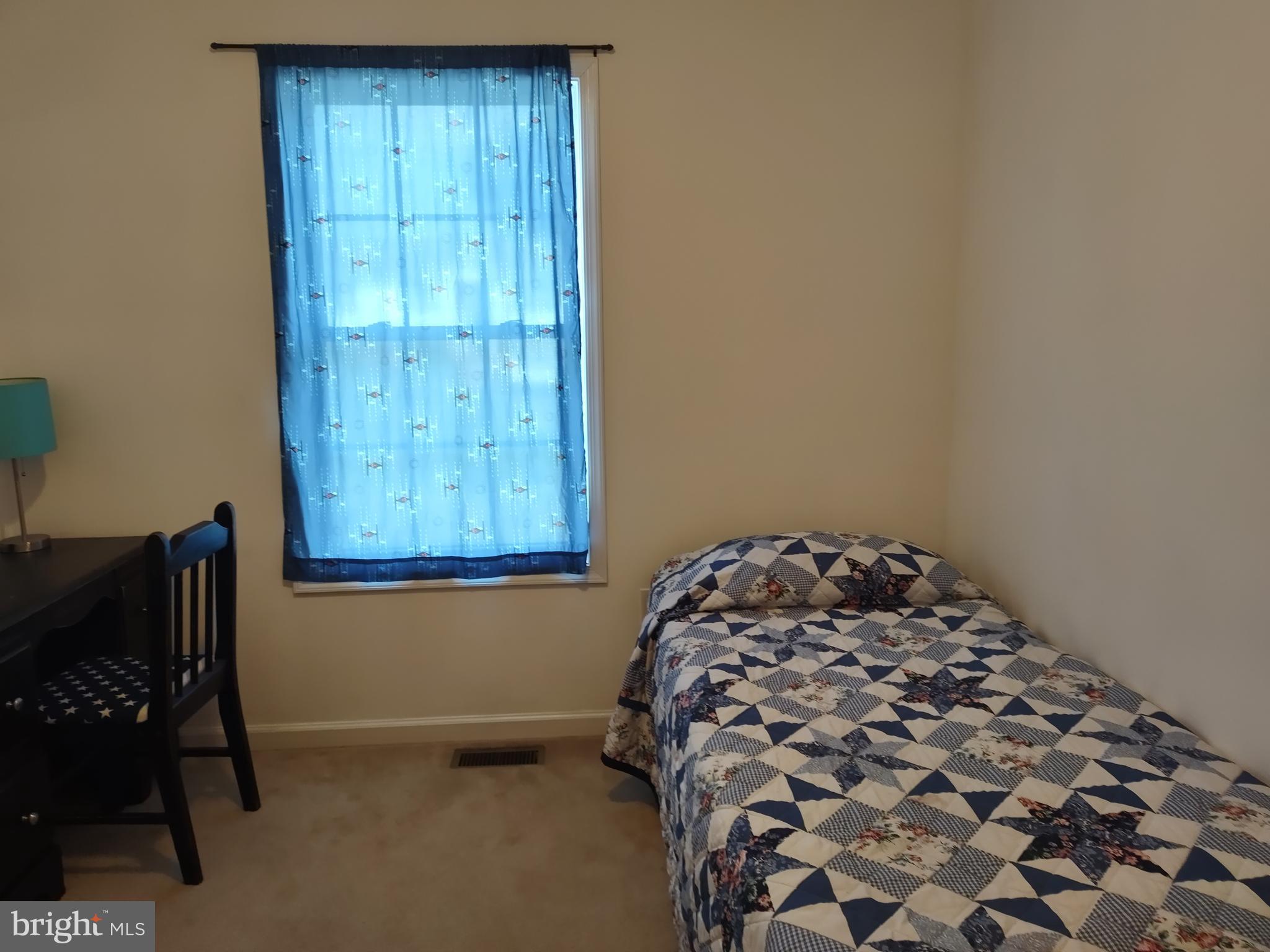 MEADOWVIEW MANOR - Residential