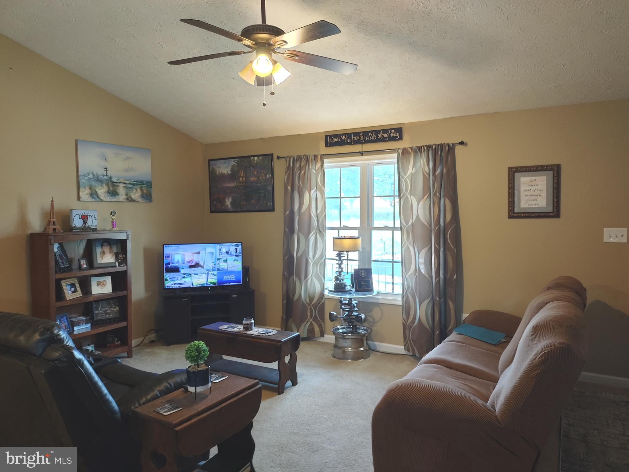 MEADOWVIEW MANOR - Residential