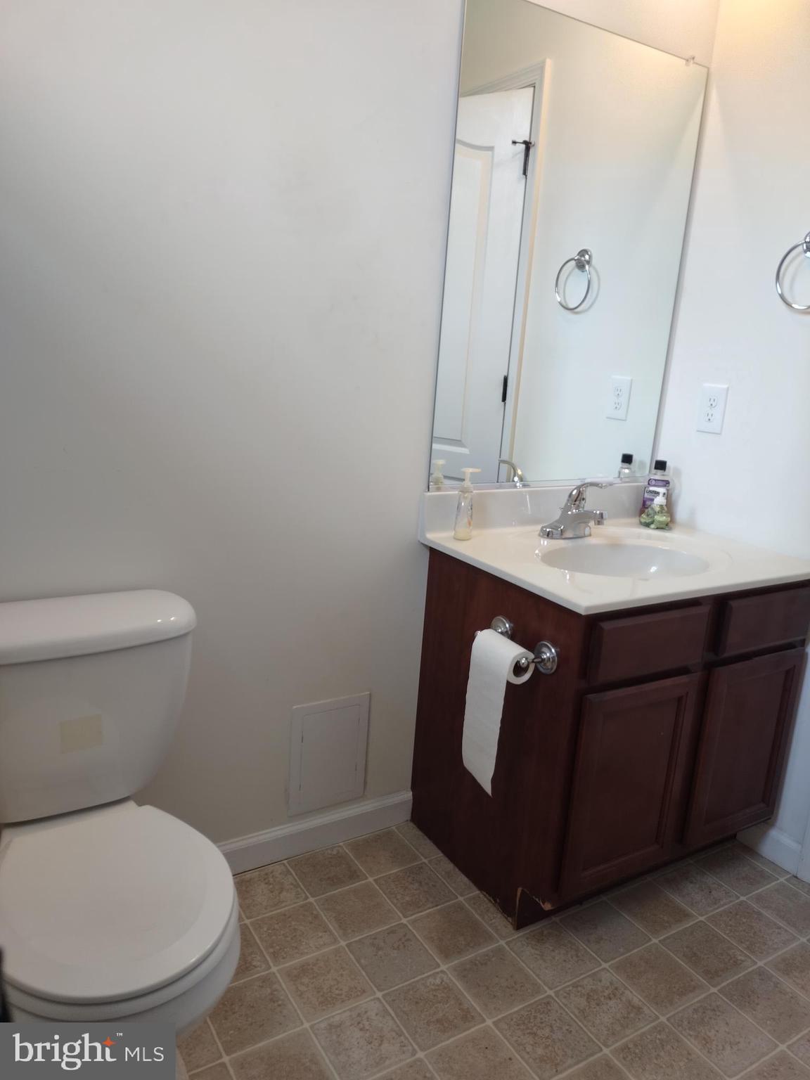 MEADOWVIEW MANOR - Residential