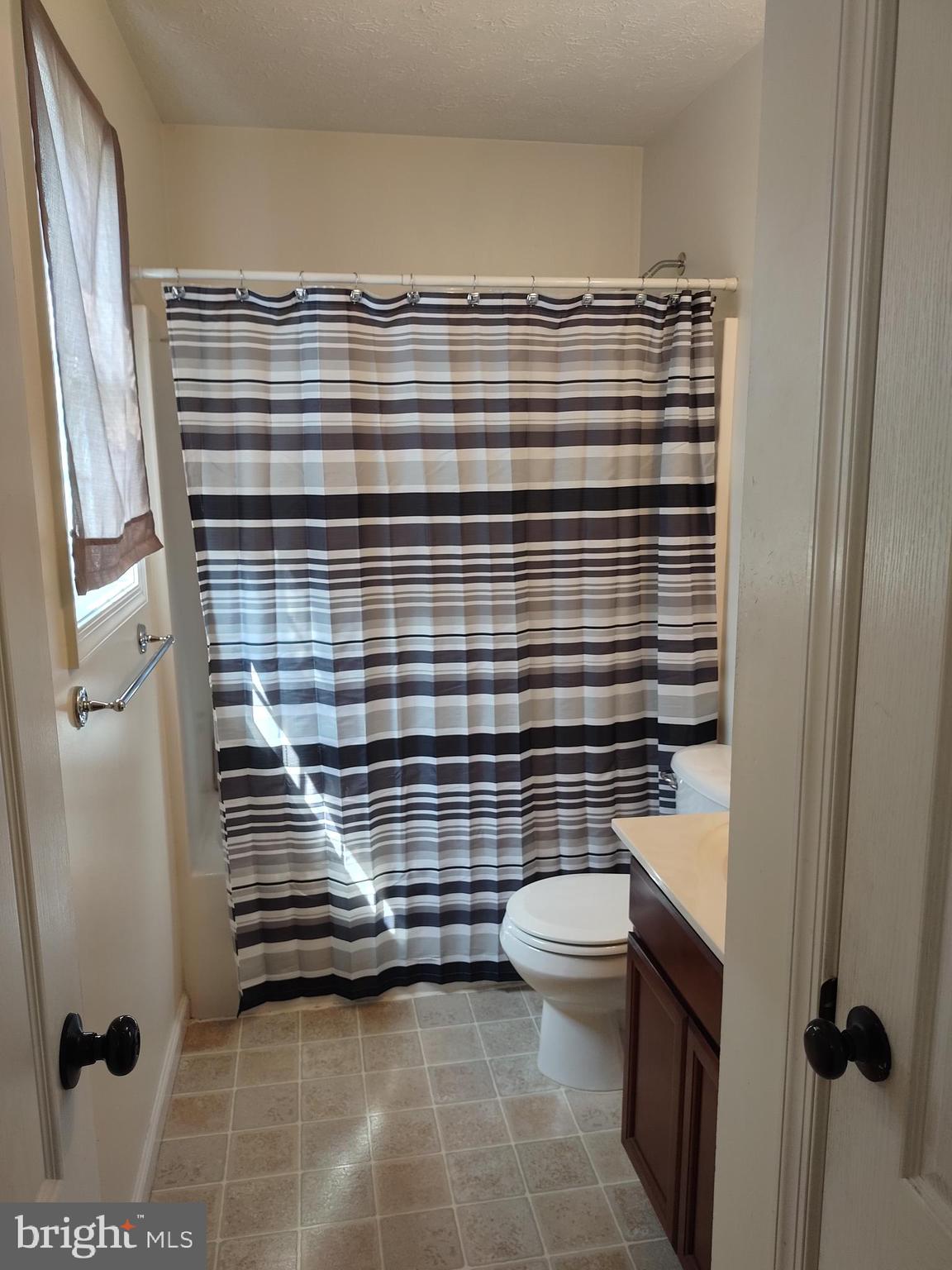 MEADOWVIEW MANOR - Residential