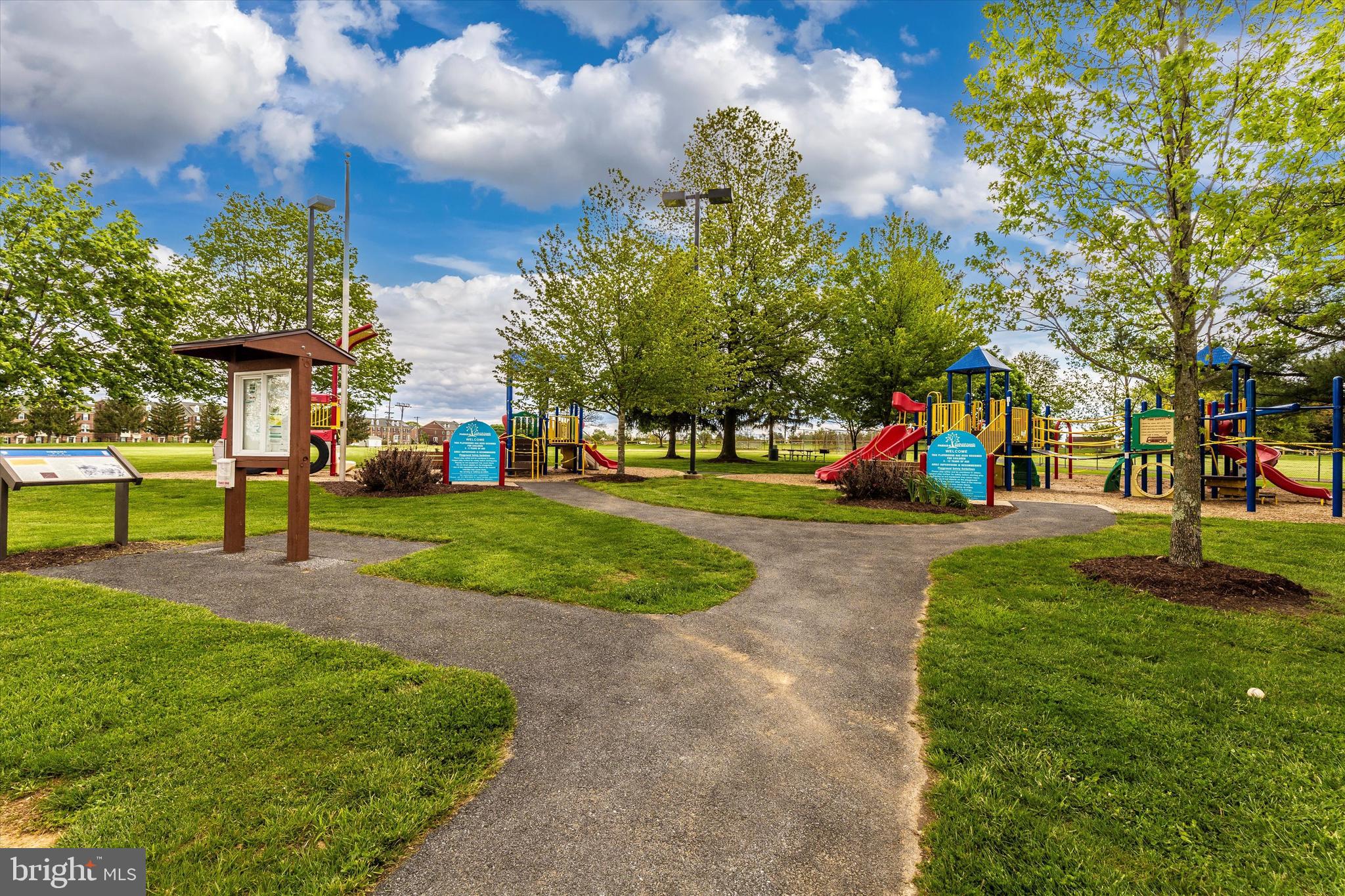 VILLAGES OF URBANA - Residential Lease