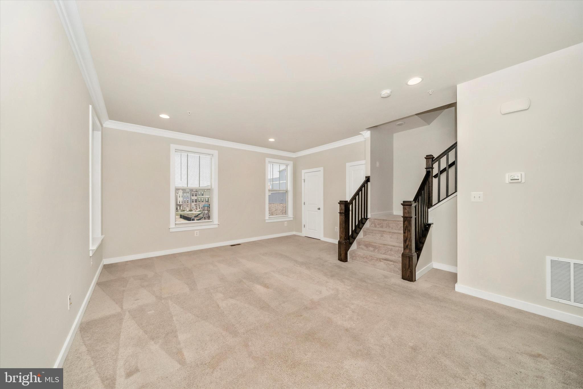 VILLAGES OF URBANA - Residential Lease