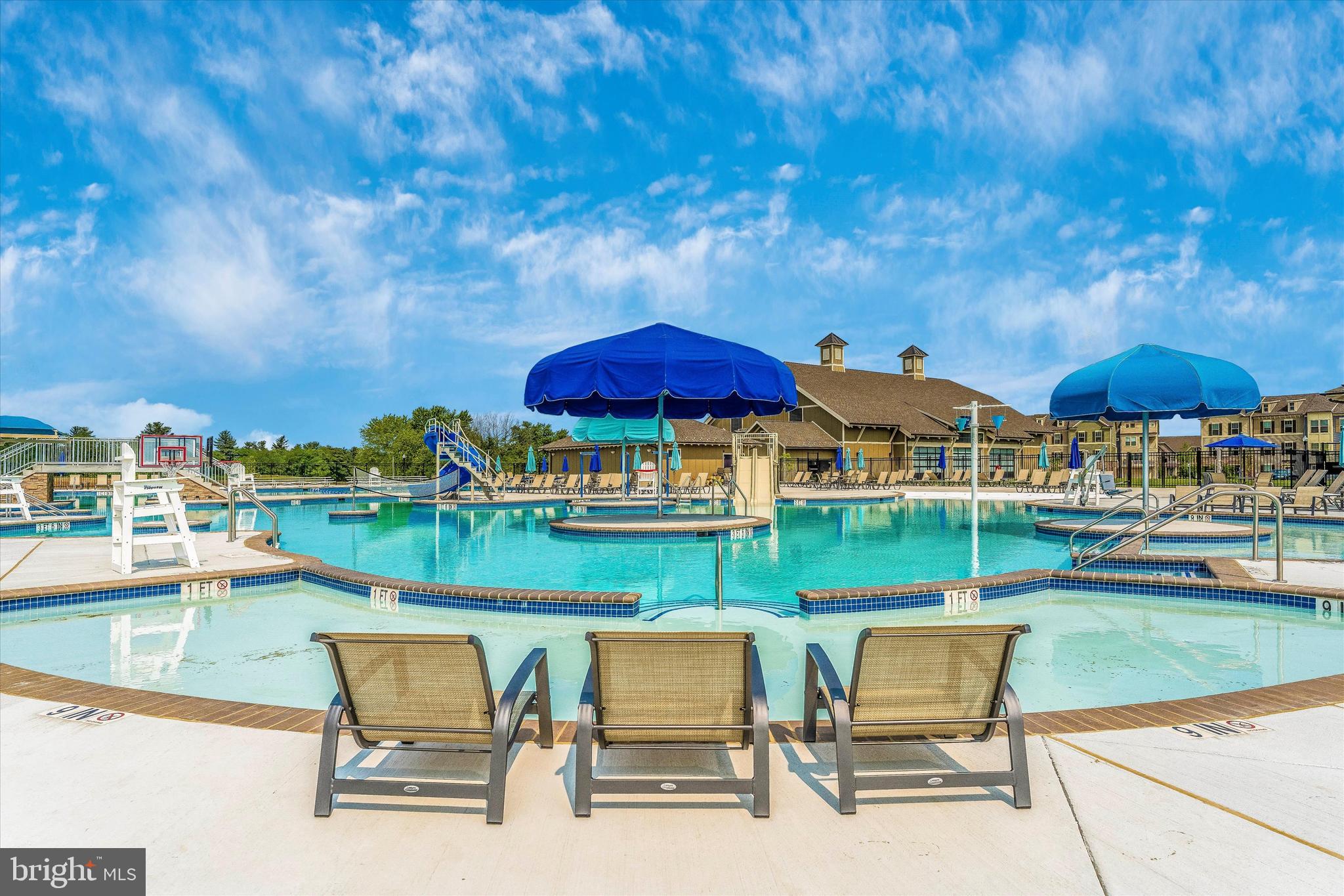 VILLAGES OF URBANA - Residential Lease