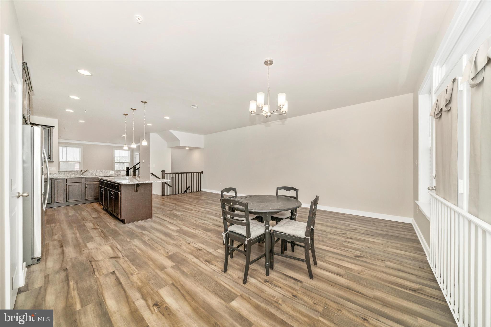 VILLAGES OF URBANA - Residential Lease