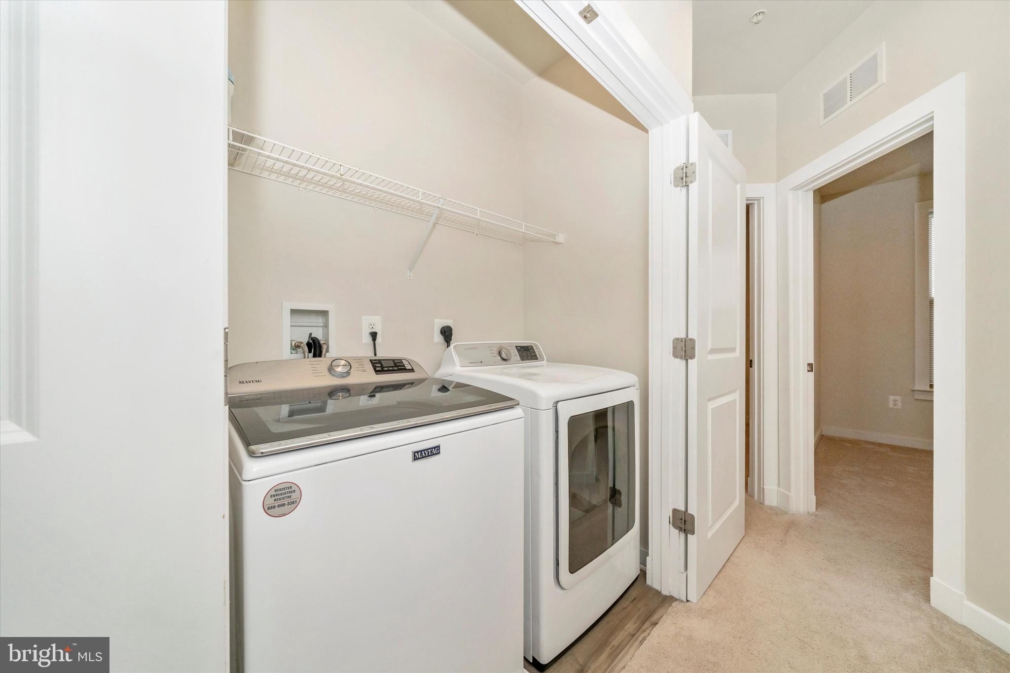 VILLAGES OF URBANA - Residential Lease