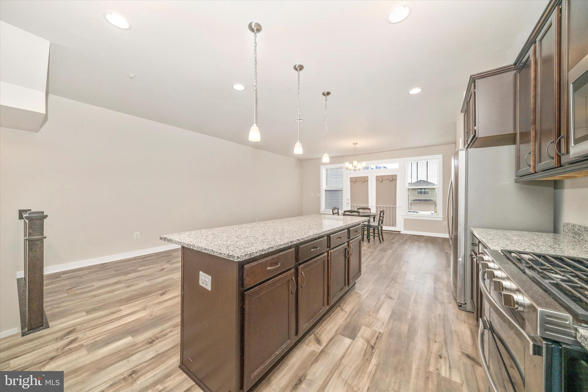 VILLAGES OF URBANA - Residential Lease