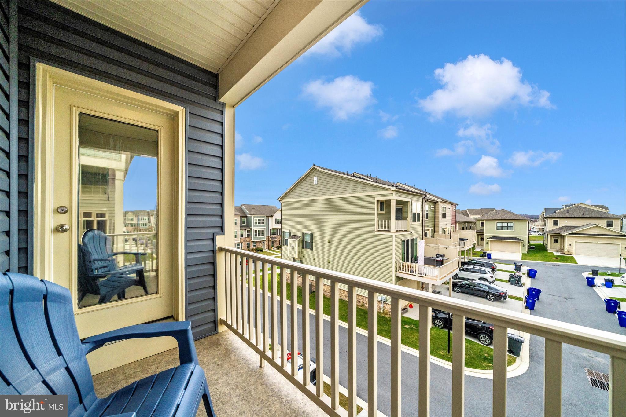 VILLAGES OF URBANA - Residential Lease