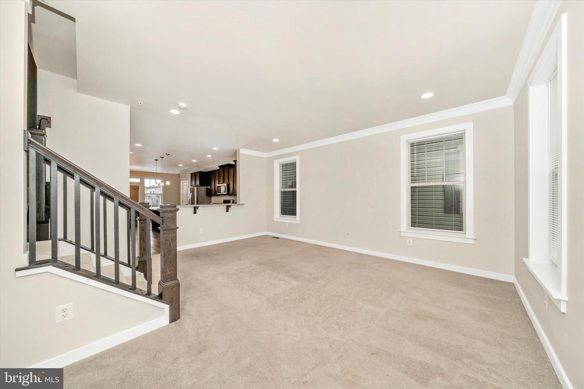 VILLAGES OF URBANA - Residential Lease