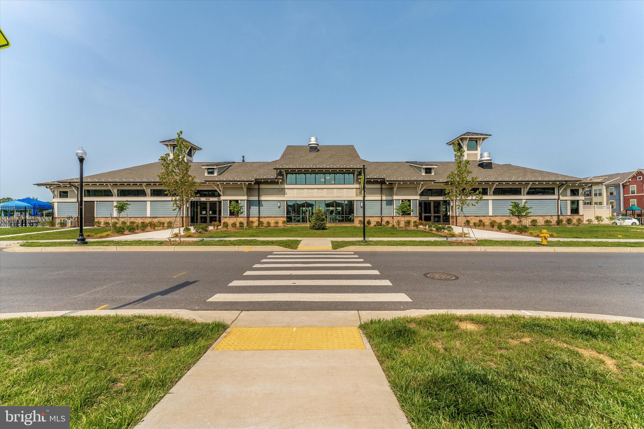 VILLAGES OF URBANA - Residential Lease