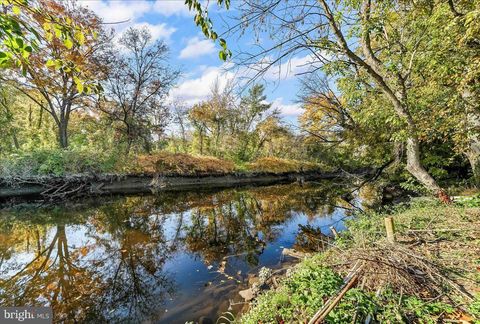 Tiny photo for 1090 Eddystone Avenue, CRUM LYNNE, PA 19022 (MLS # PADE2103312)