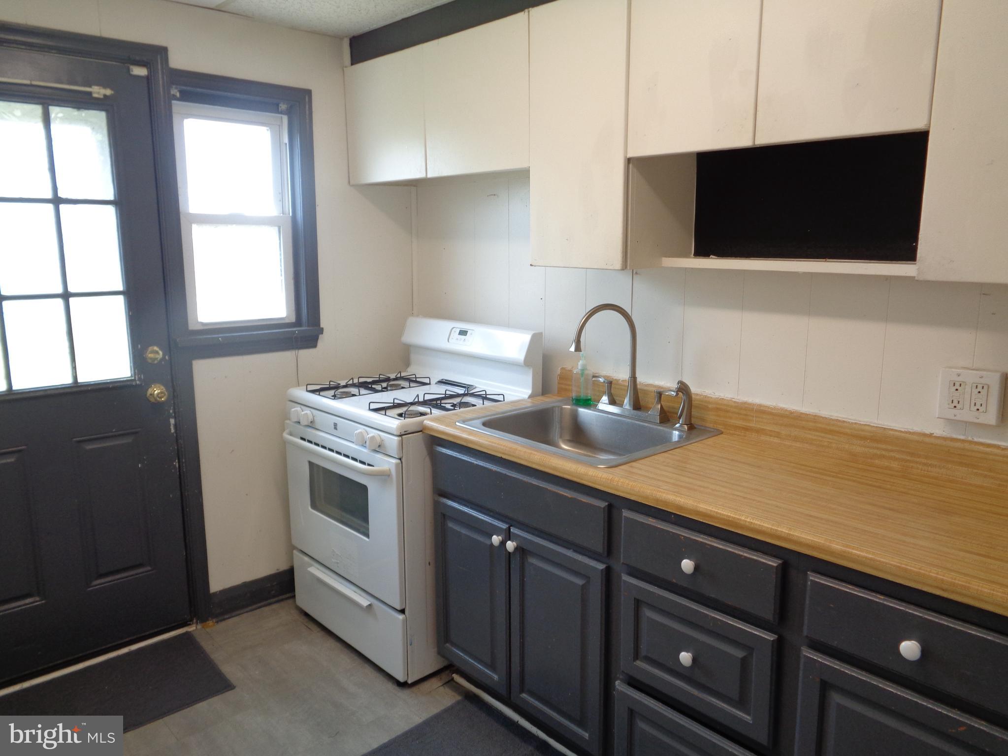 MIDDLESEX - Residential