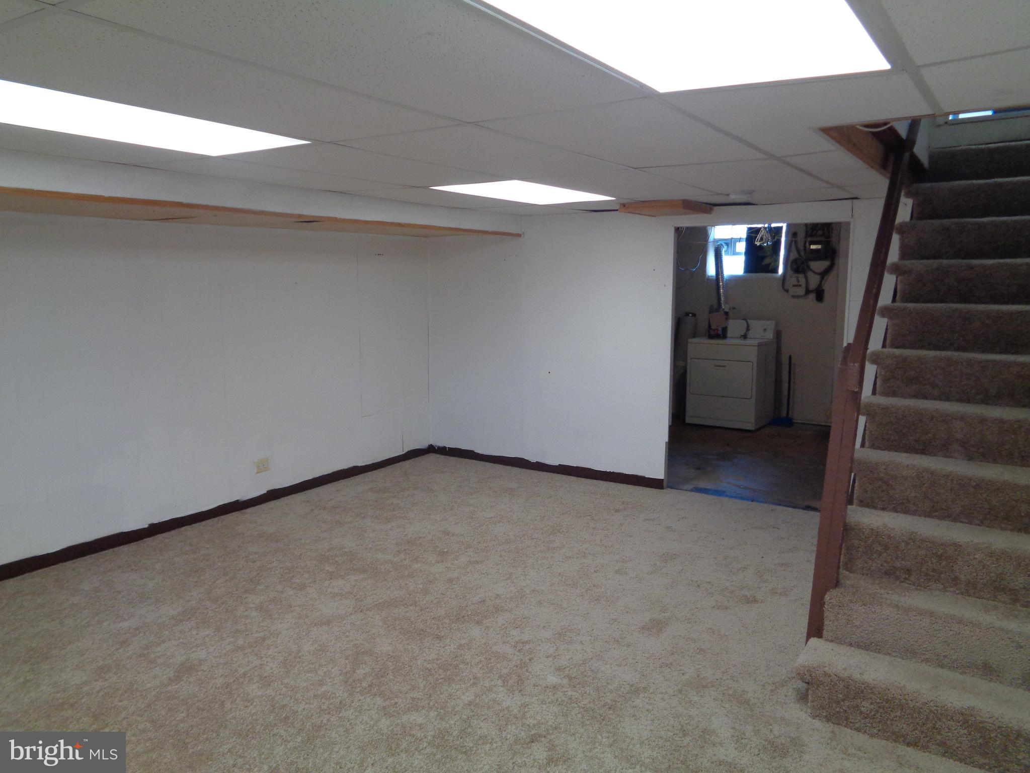 MIDDLESEX - Residential