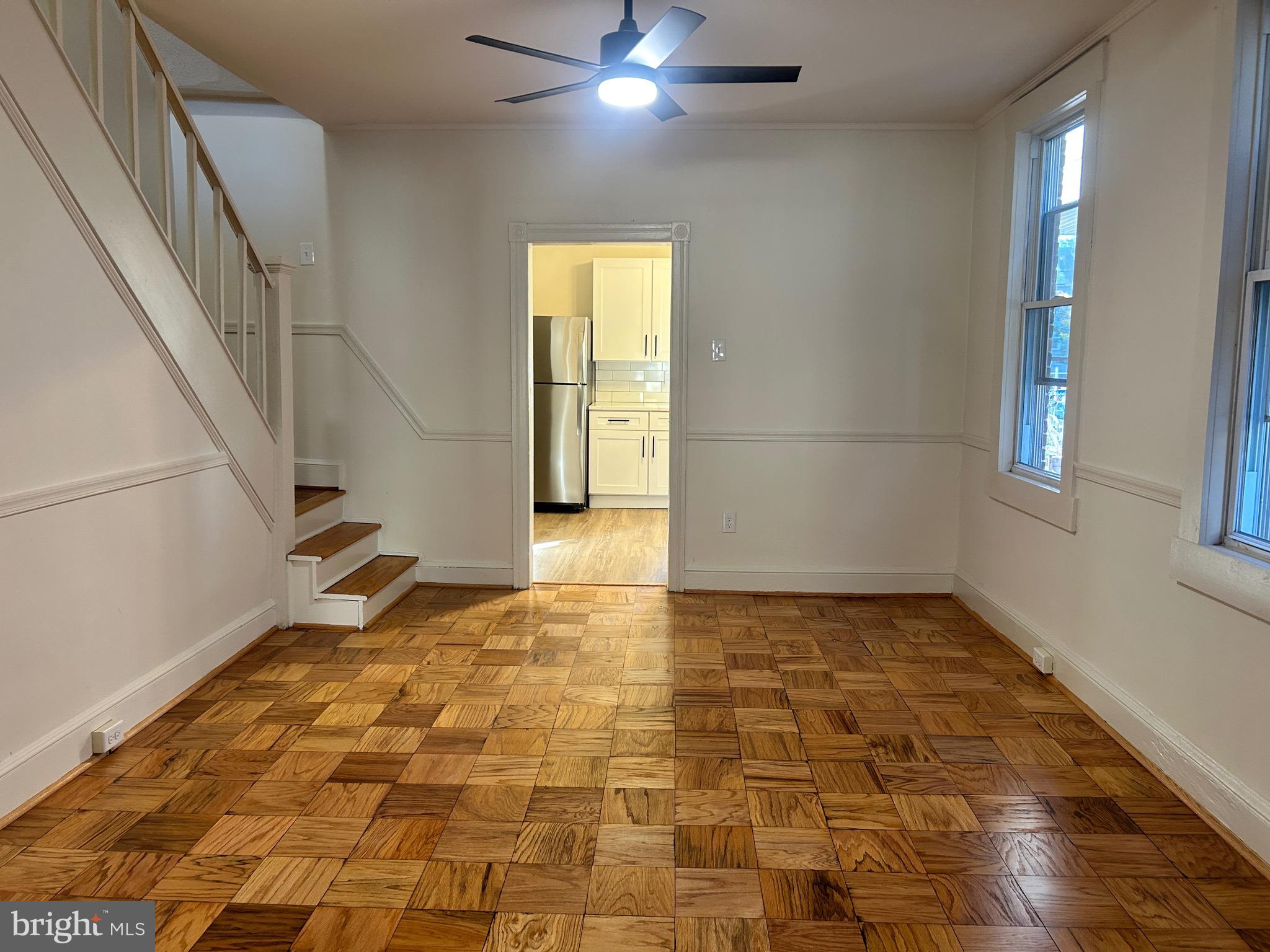 831 W WASHINGTON STREET W