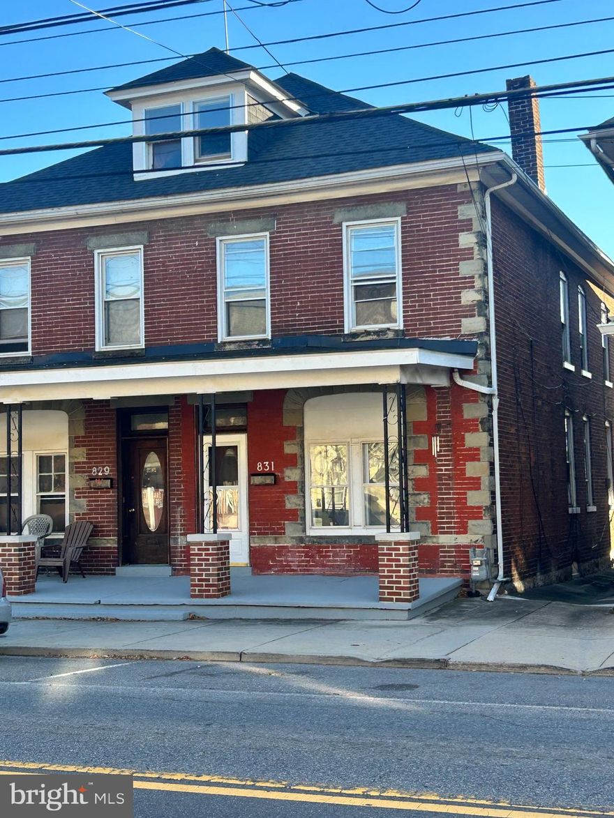 This charming duplex exudes traditional character and warmth. With 1,344 sq. ft. of living space, it features three inviting bedrooms and one and a half bathrooms, perfect for comfortable living. The main floor showcases beautiful wood floors that add a touch of elegance throughout. The kitchen is equipped with modern appliances, including a built-in microwave, dishwasher, and electric oven/range, making meal preparation a delight. Enjoy the convenience of washer/dryer hookups on the main floor, simplifying laundry days. The unfinished basement offers endless possibilities for customization, whether you envision a cozy retreat or additional storage space. Outside, the low-maintenance lot provides off-street parking and a welcoming atmosphere. This home is a perfect blend of classic charm and modern convenience, ready for you to make it your own. Experience the comfort and potential this property has to offer!