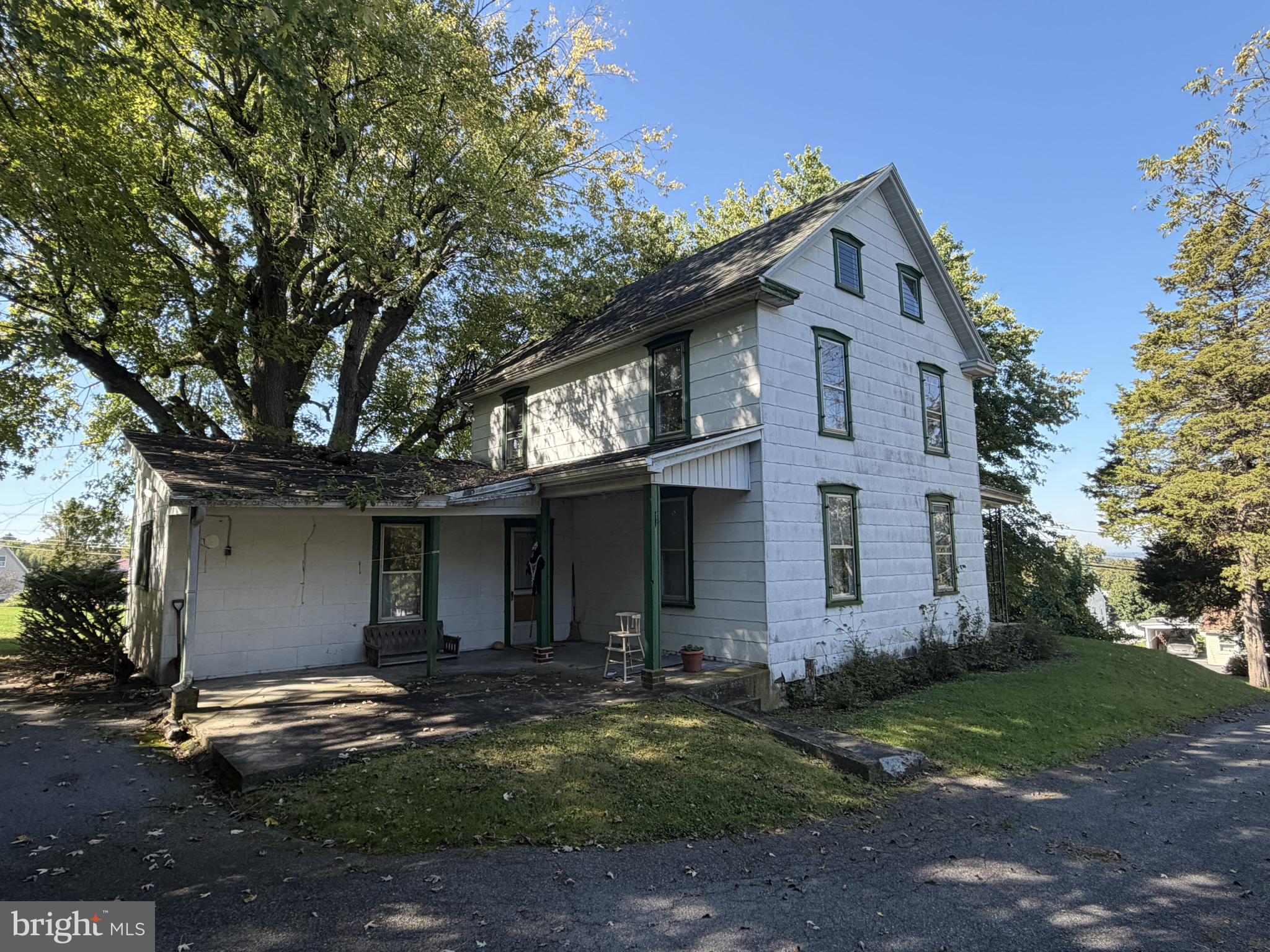 13740 LOWER EDGEMONT ROAD