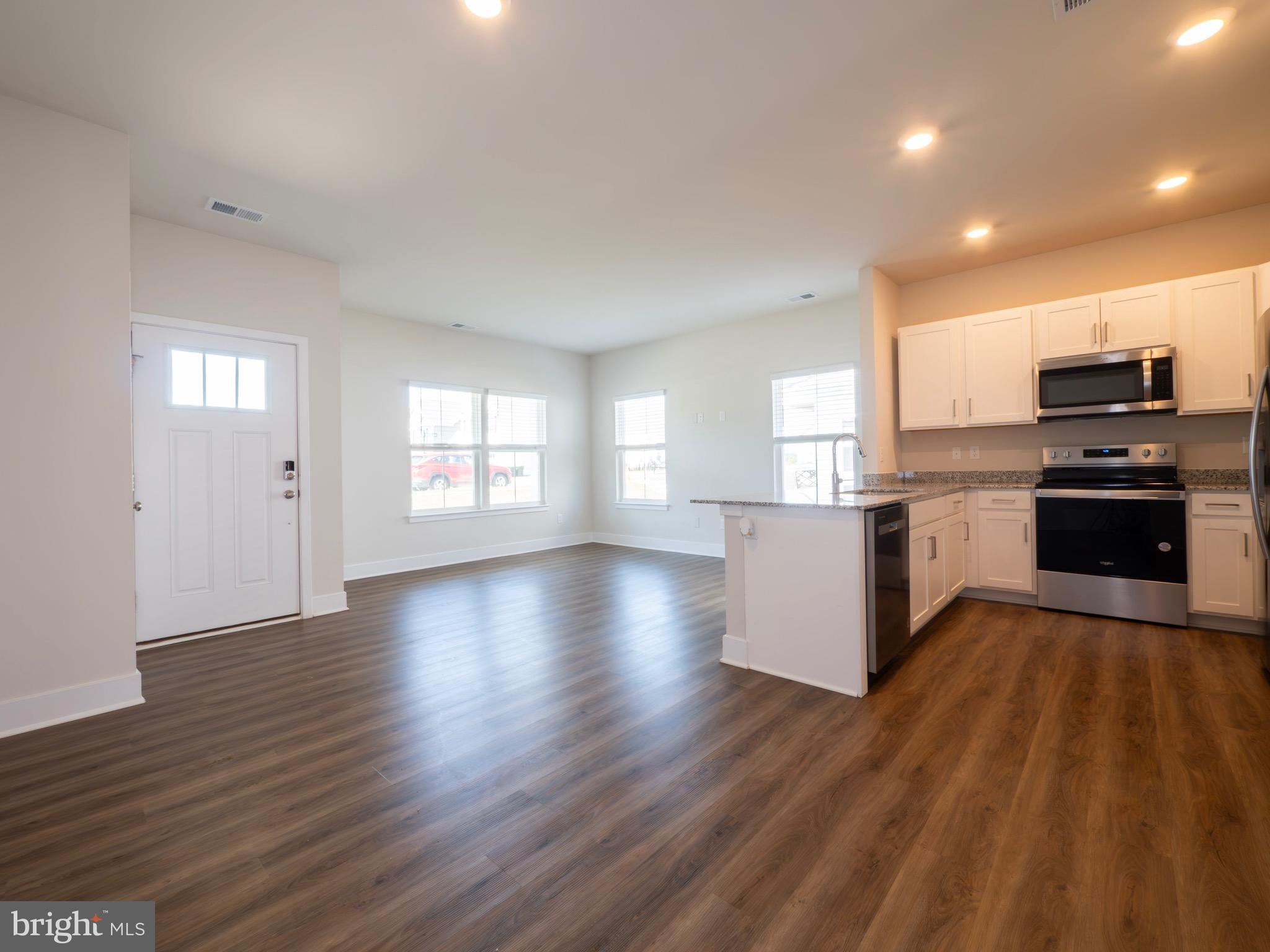 109 NOOTKA WAY
