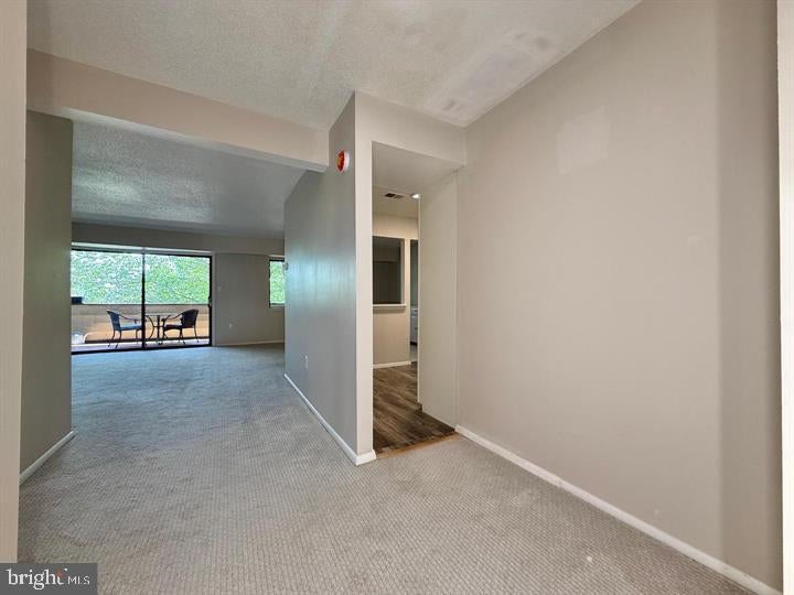 7 WINDBLOWN COURT 202