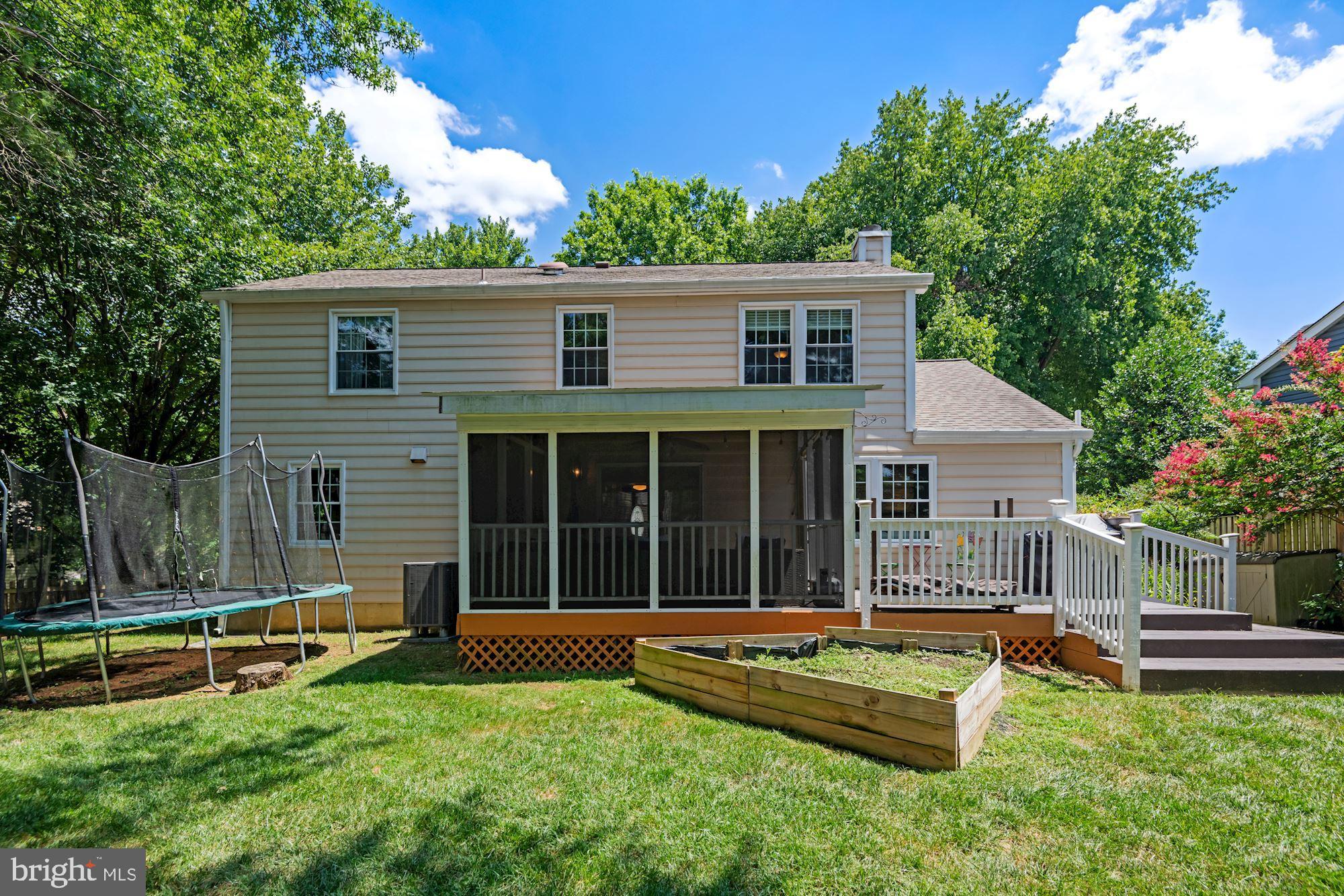 KINGS CONTRIVANCE - Residential