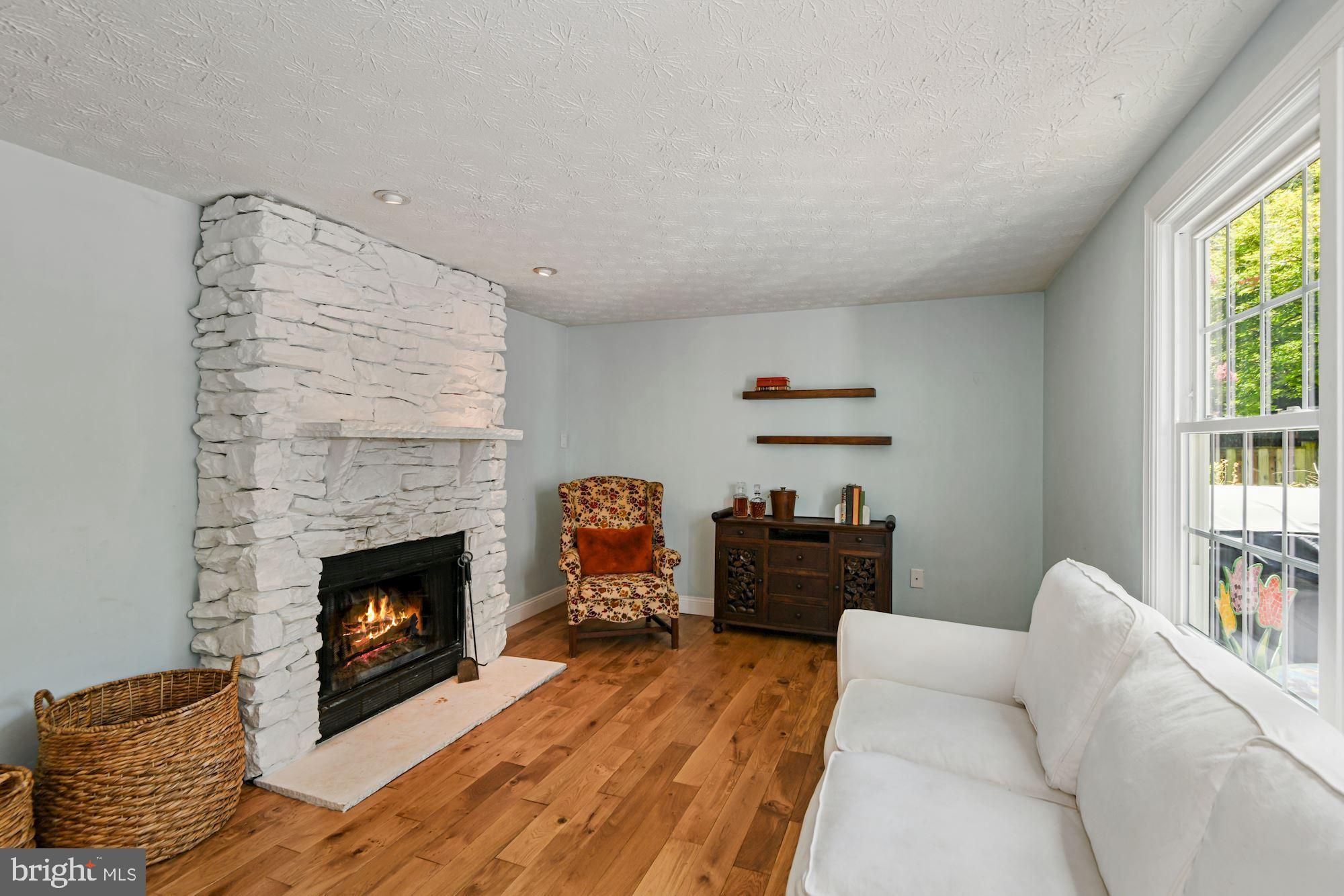 KINGS CONTRIVANCE - Residential