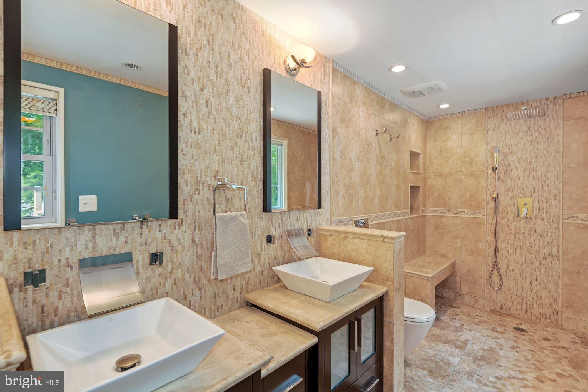 KINGS CONTRIVANCE - Residential