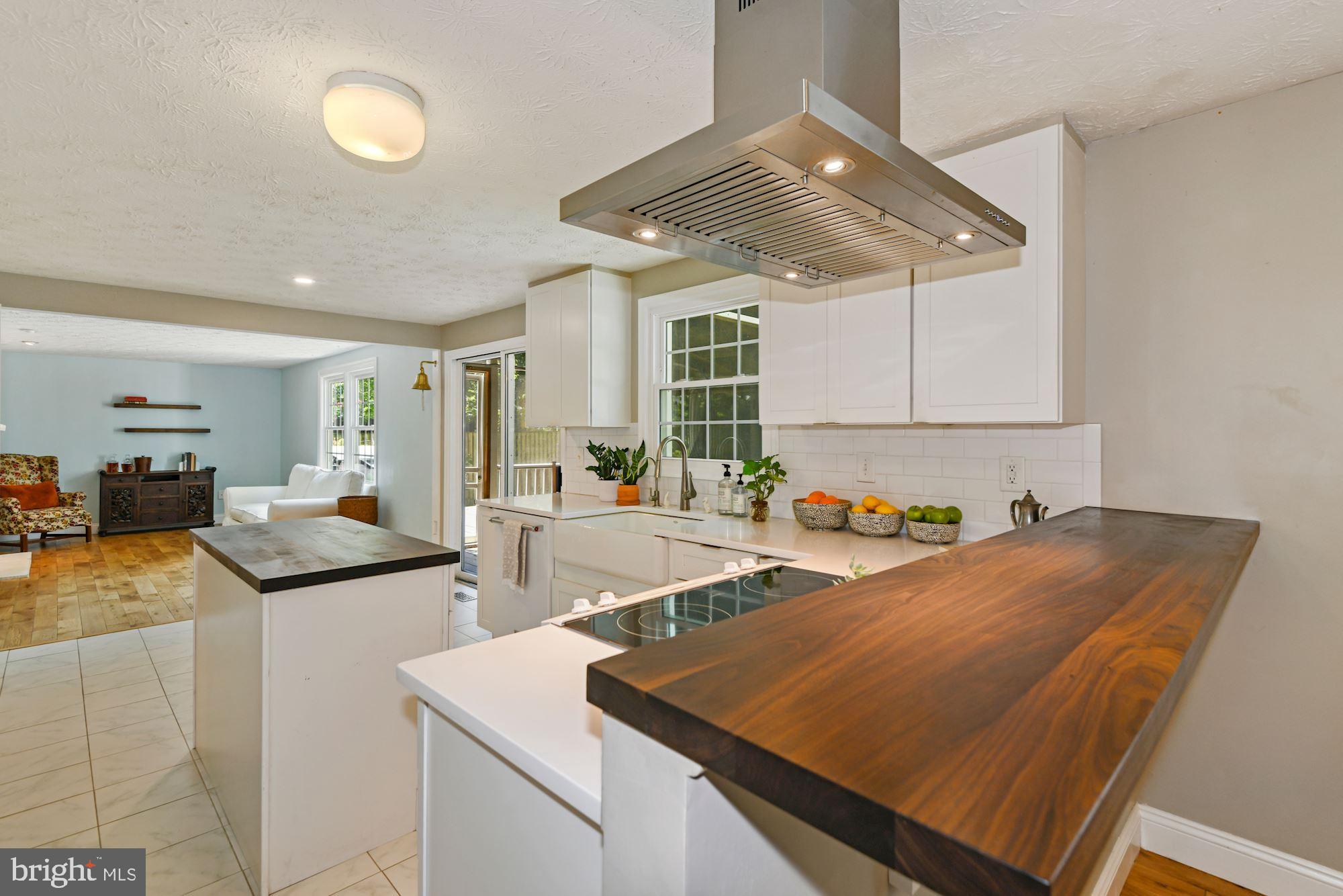 KINGS CONTRIVANCE - Residential