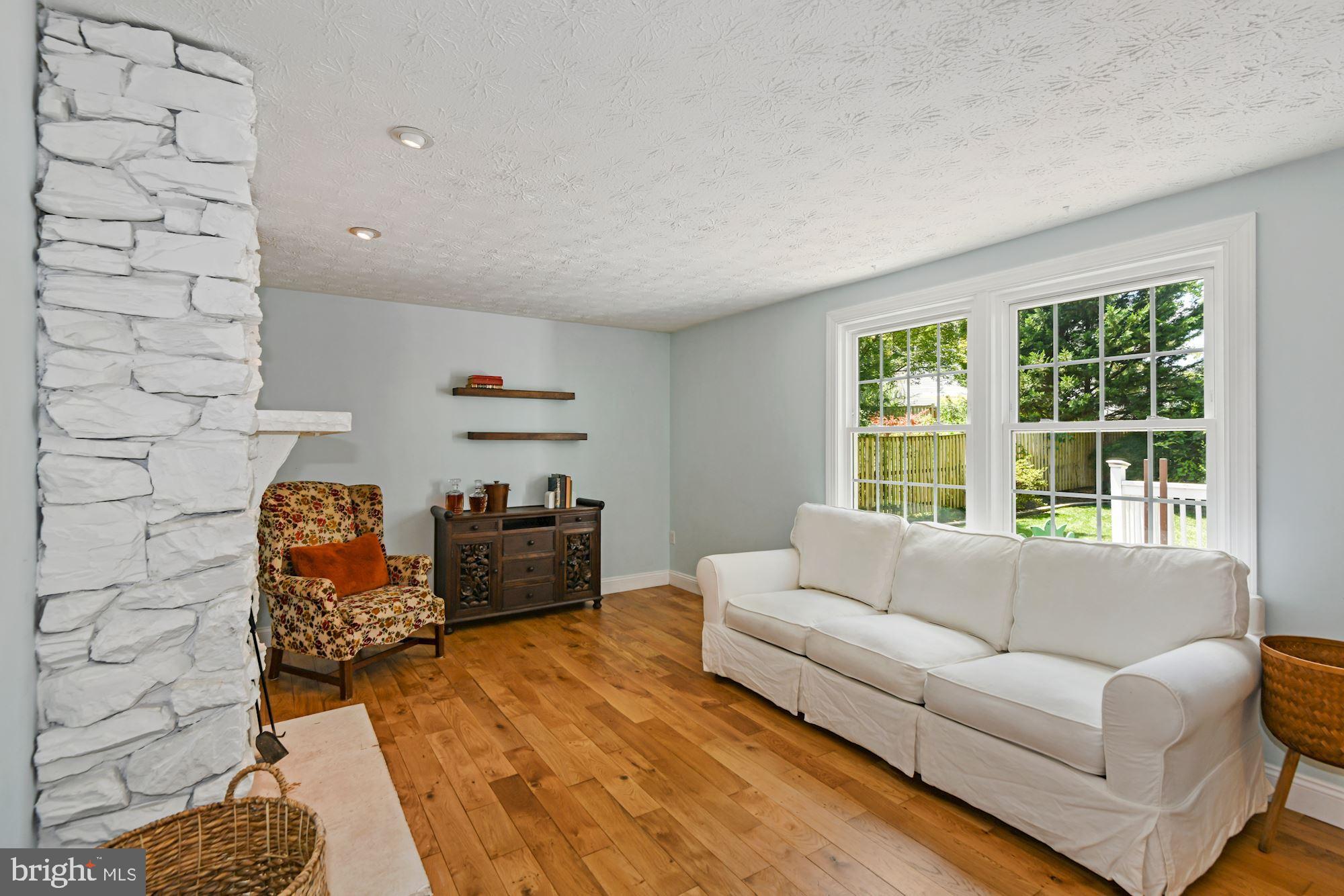 KINGS CONTRIVANCE - Residential