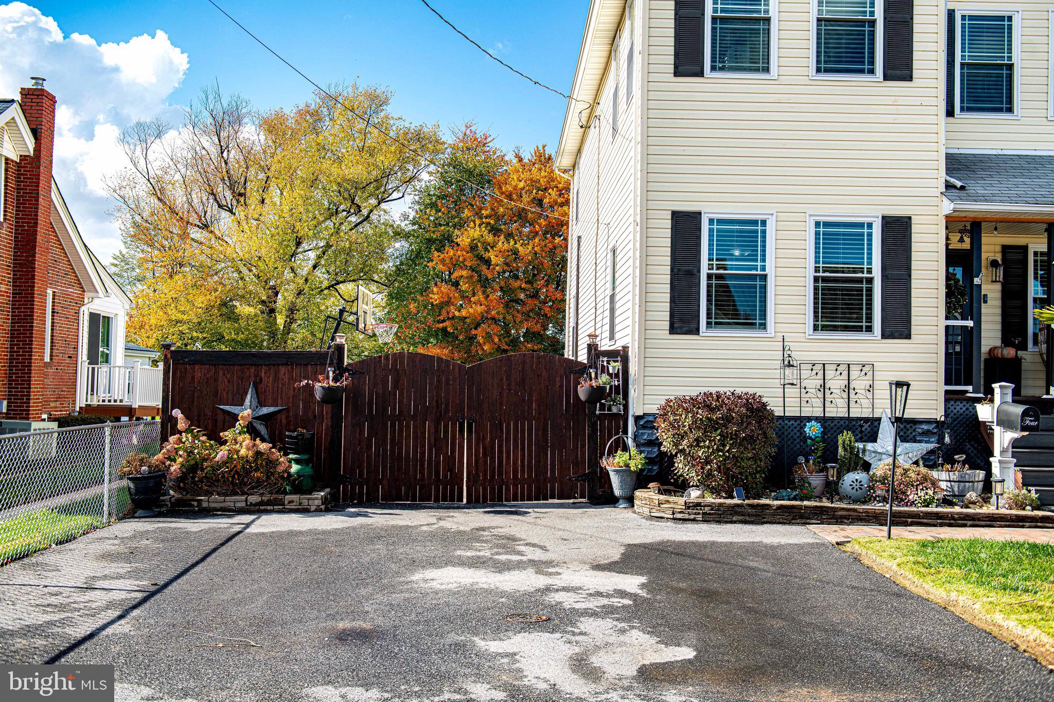 INVERNESS - Residential